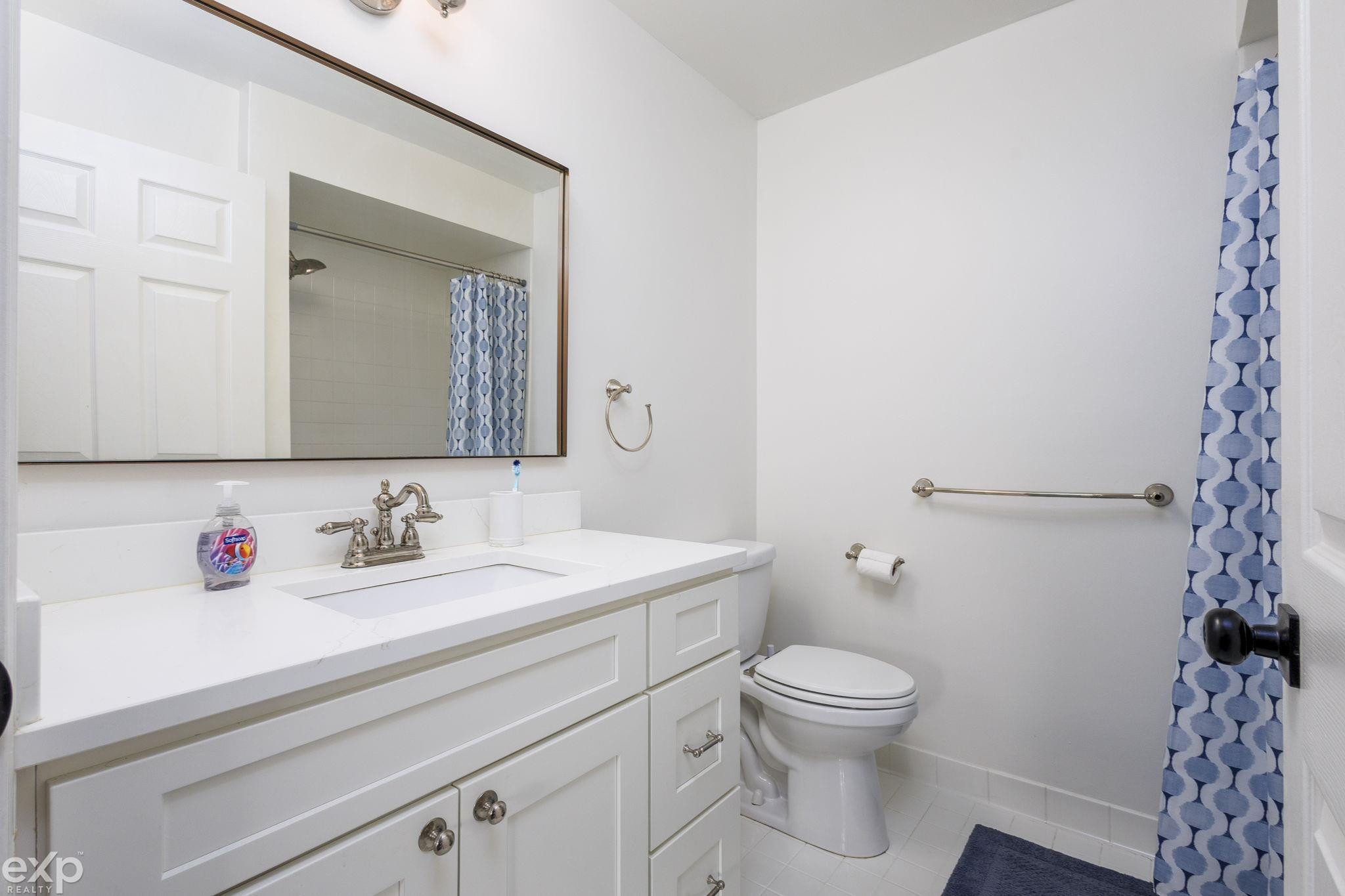 56634 CHESAPEAKE Trail, Shelby Twp, MI 48316 — Photo 18