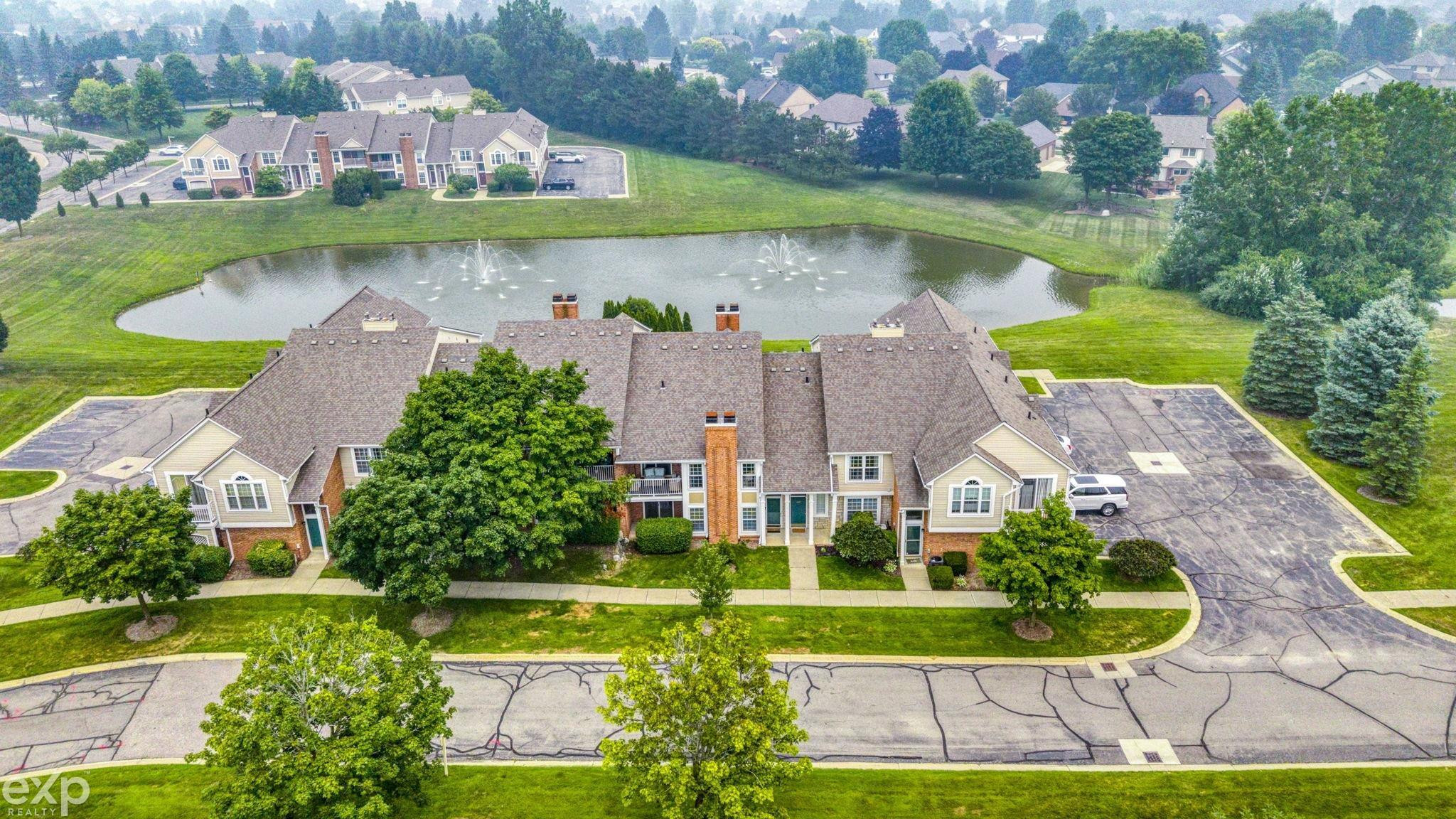 56634 CHESAPEAKE Trail, Shelby Twp, MI 48316 — Photo 28