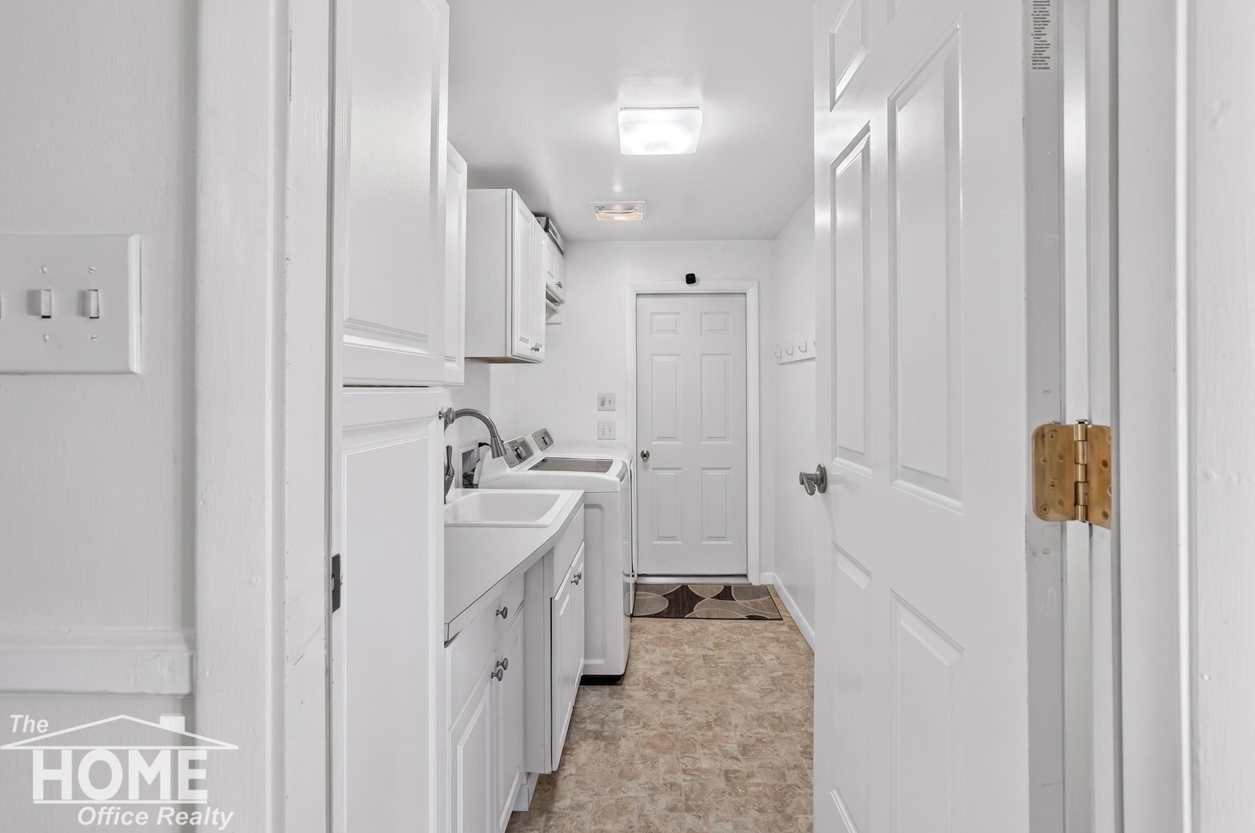 825 N State Road, Owosso, MI 48867 — Photo 17