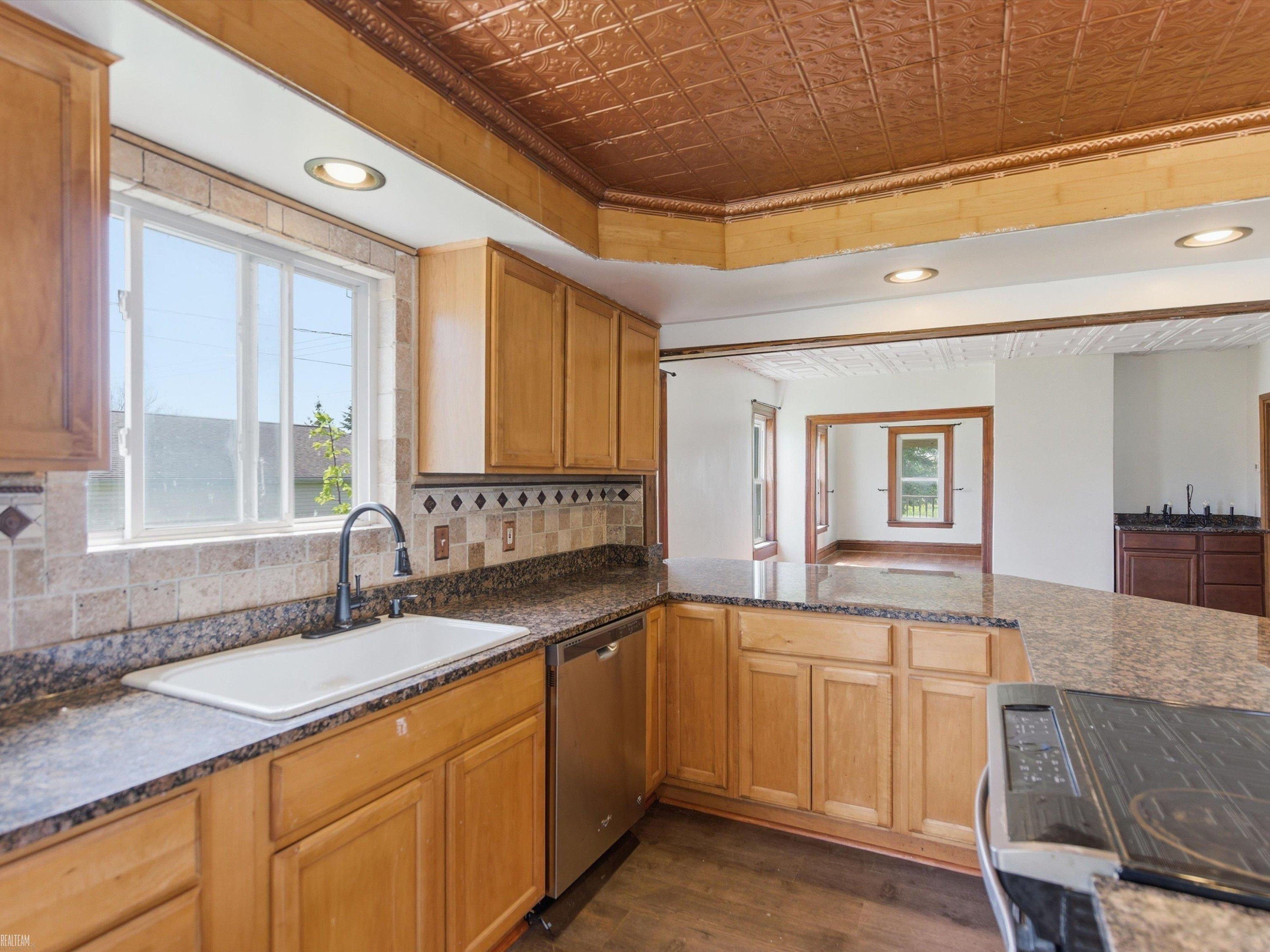 9497 McWain Road, Grand Blanc, MI 48439 — Photo 11