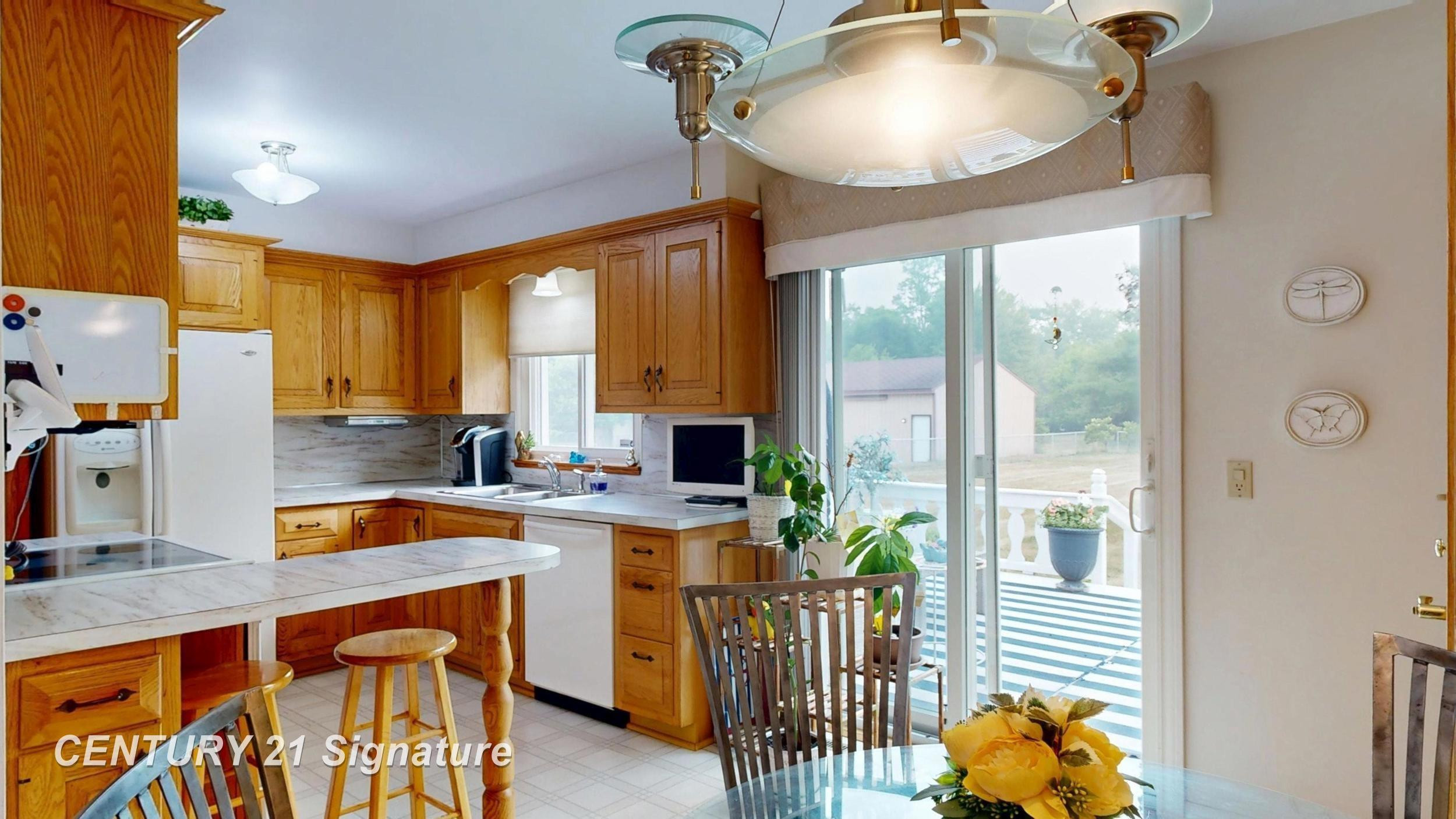 4386 N Elms Road, Flushing, MI 48433 — Photo 8