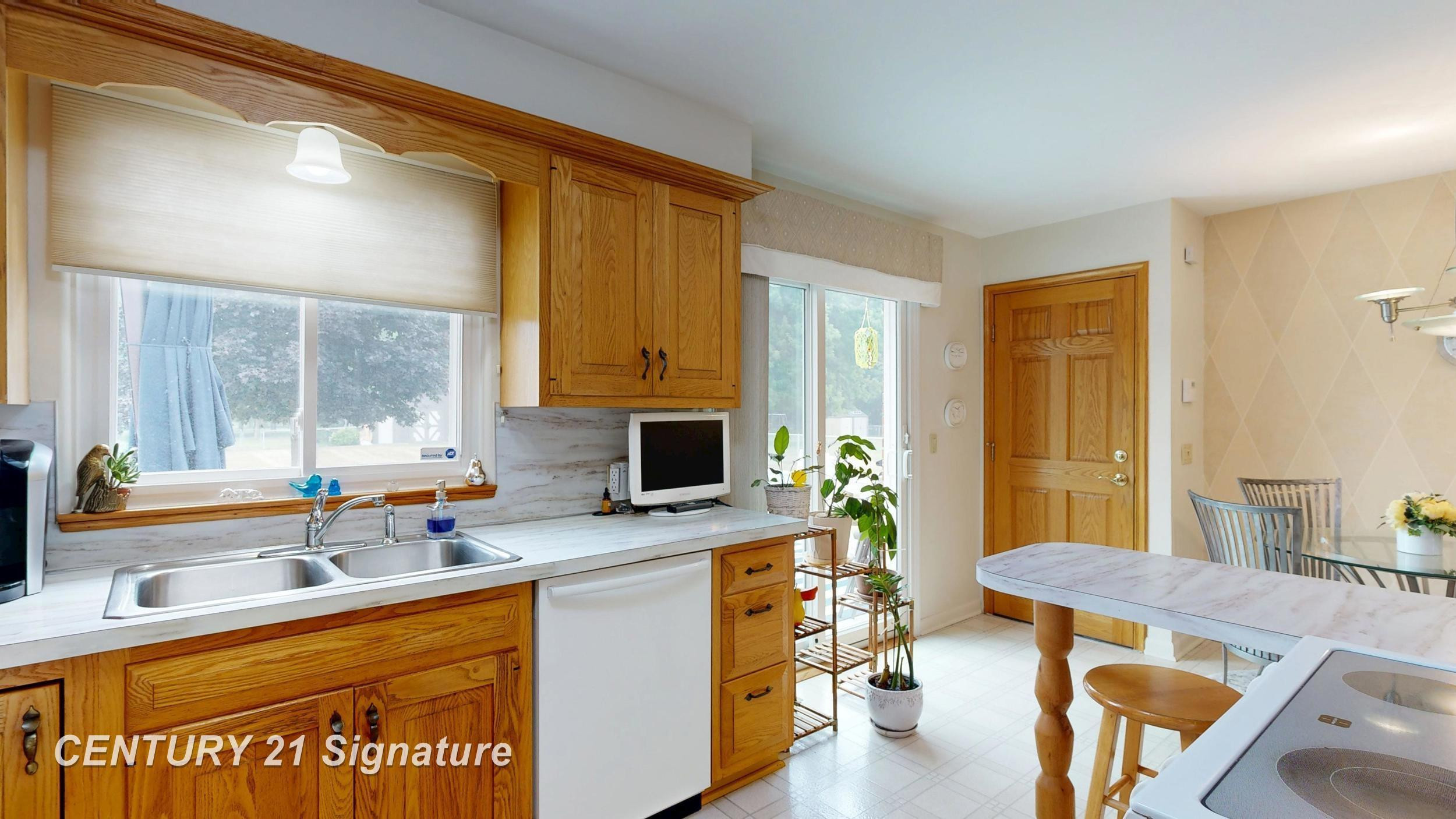 4386 N Elms Road, Flushing, MI 48433 — Photo 11
