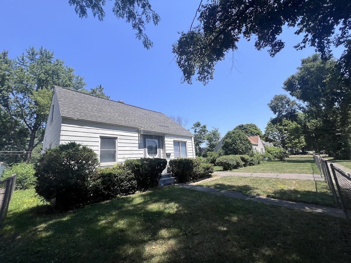 714 Crawford Street, Flint, MI 48507 — Photo 3
