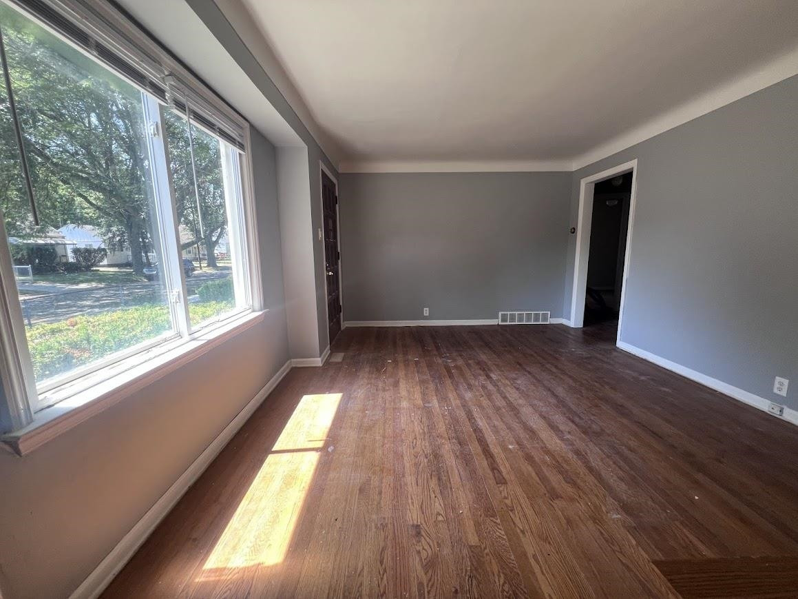714 Crawford Street, Flint, MI 48507 — Photo 7