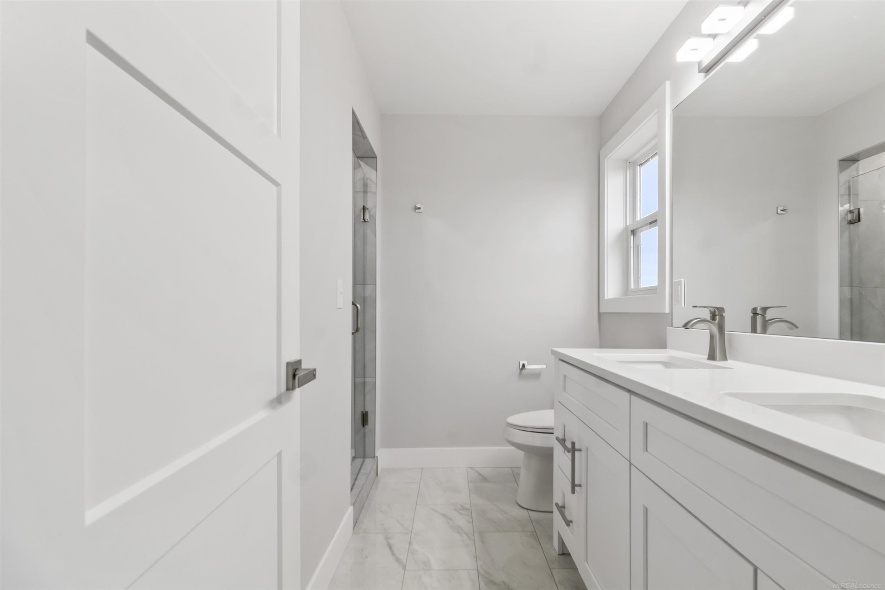 45573 Gable Drive, Macomb, MI 48088 — Photo 11