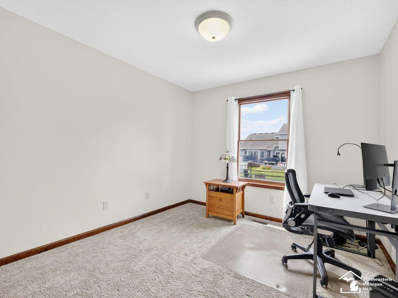 472 Buck Lane, Temperance, MI 48182 — Photo 18