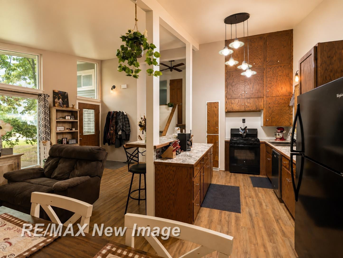 5121 Queen Drive, Bridgeport, MI 48722 — Photo 10