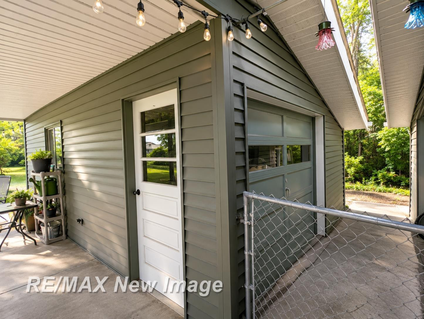 5121 Queen Drive, Bridgeport, MI 48722 — Photo 20