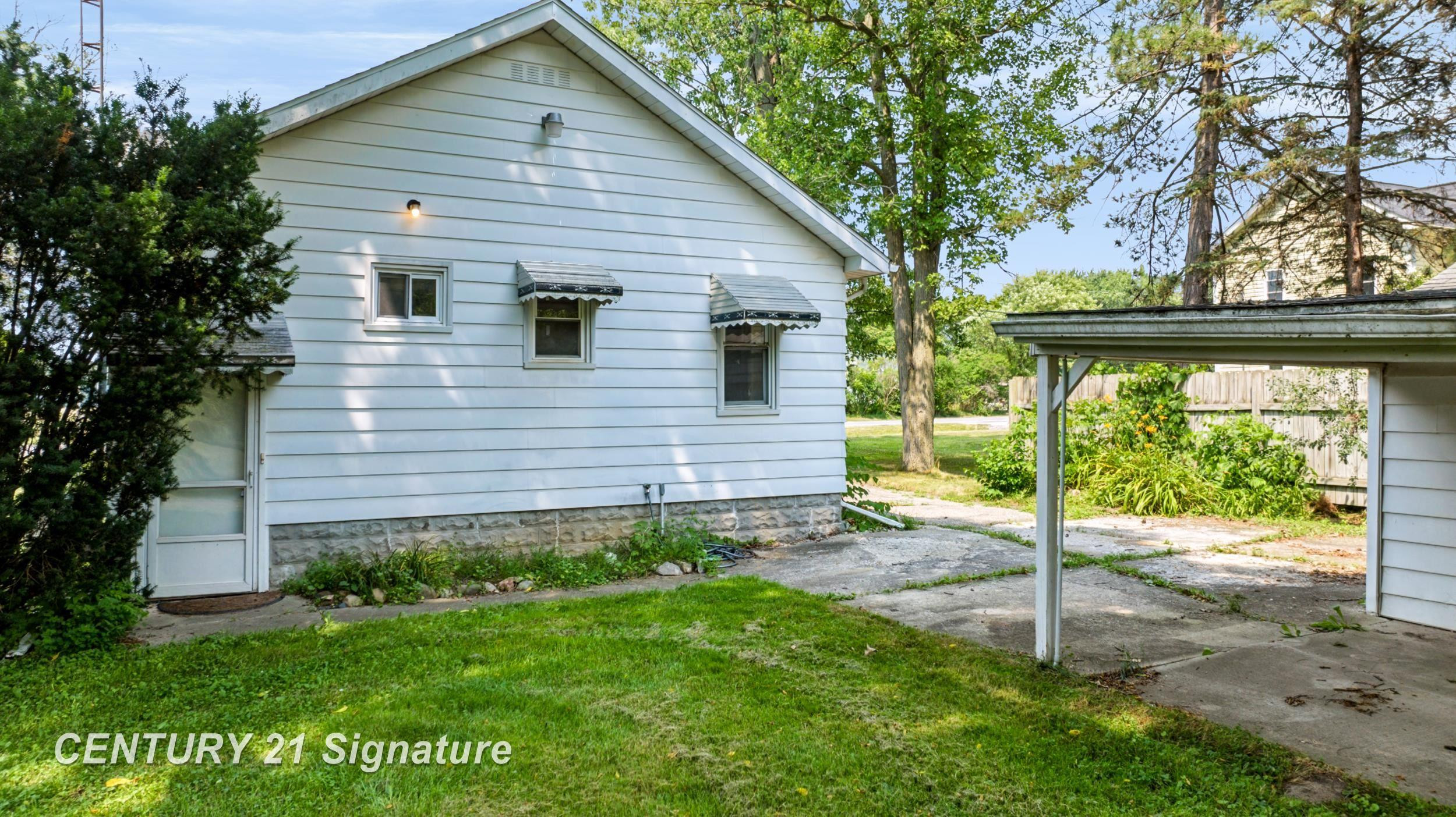 6217 Coldwater Road, Flushing, MI 48433 — Photo 4
