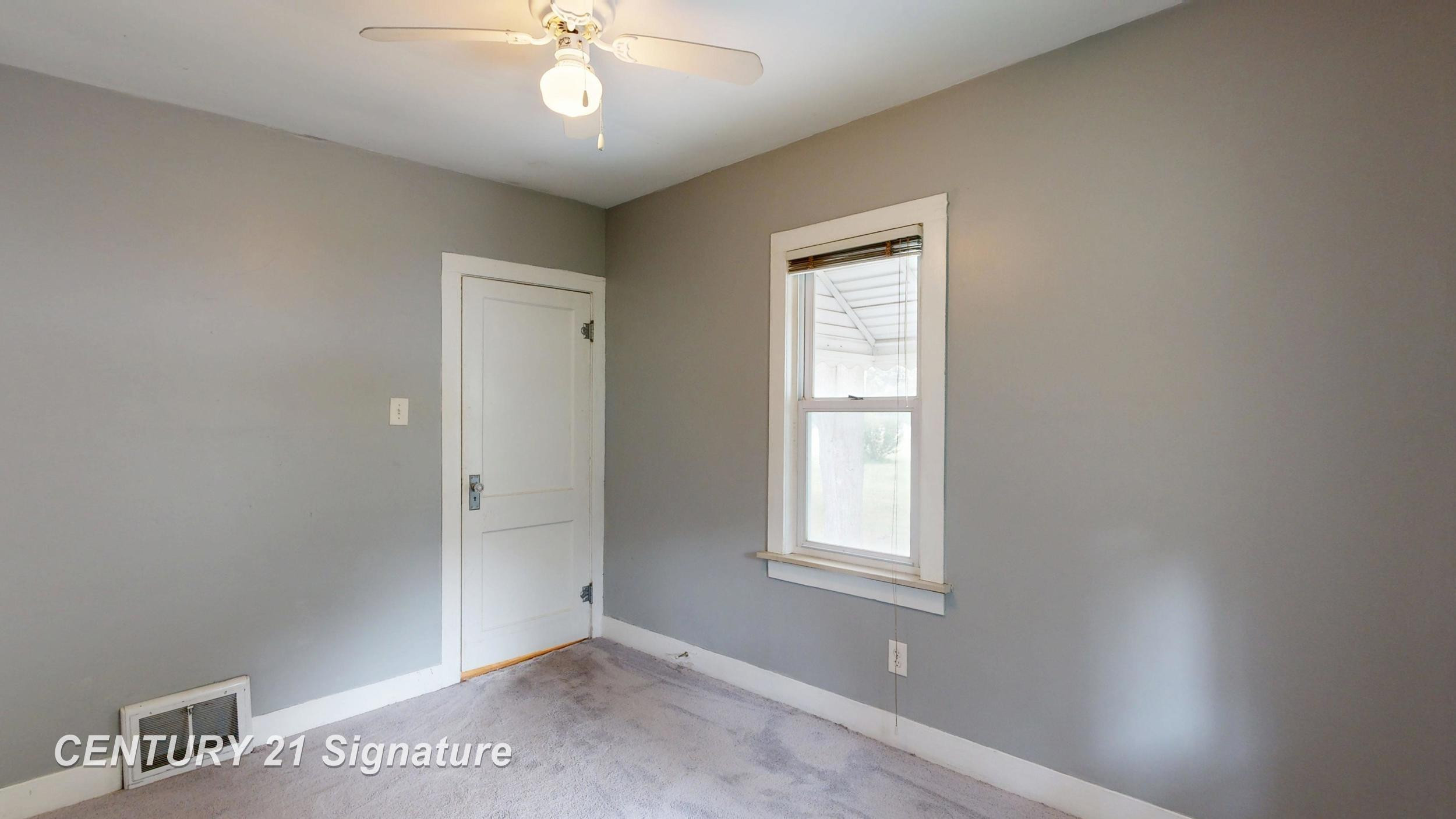 6217 Coldwater Road, Flushing, MI 48433 — Photo 17