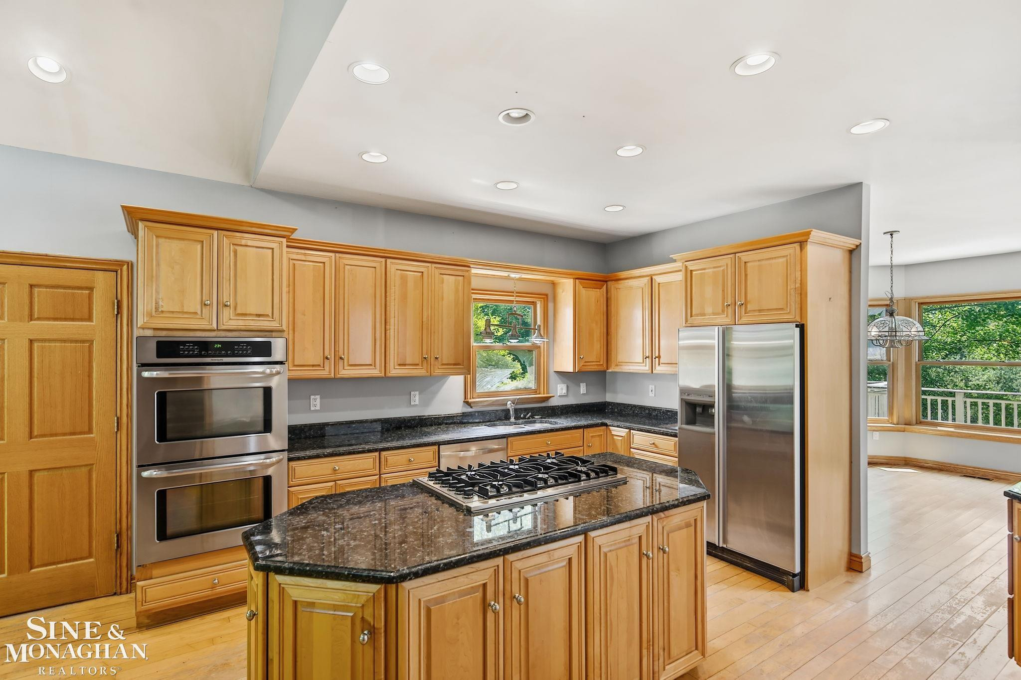 5950 Rosewood Parkway, White Lake, MI 48383 — Photo 9
