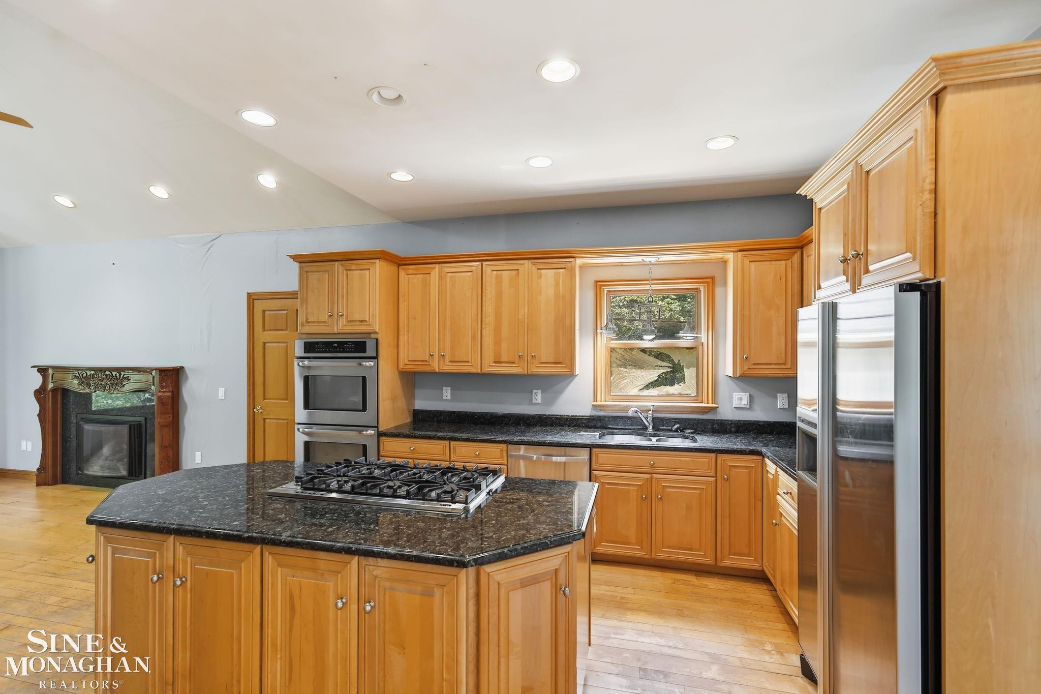 5950 Rosewood Parkway, White Lake, MI 48383 — Photo 10