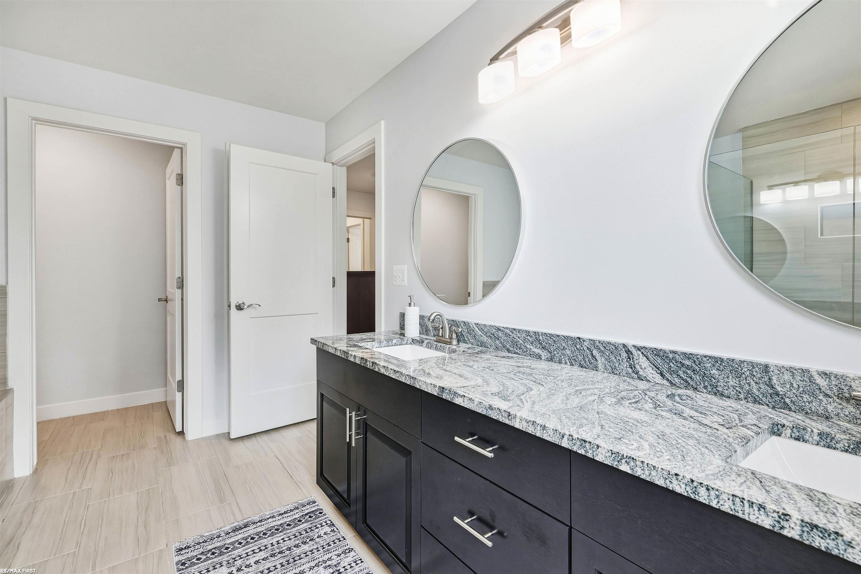 50170 Kapalua Drive, Macomb, MI 48042 — Photo 24