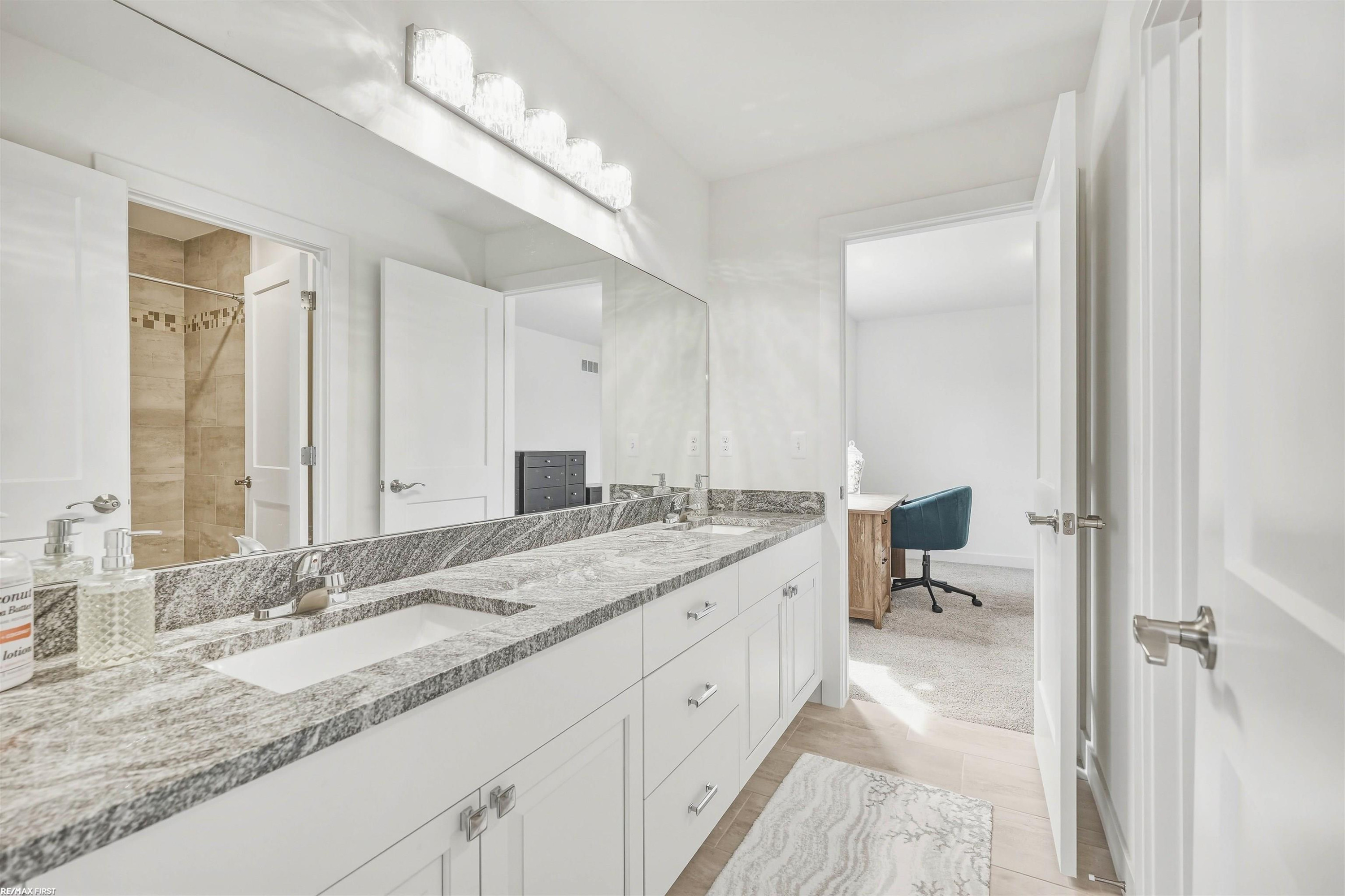 50170 Kapalua Drive, Macomb, MI 48042 — Photo 34