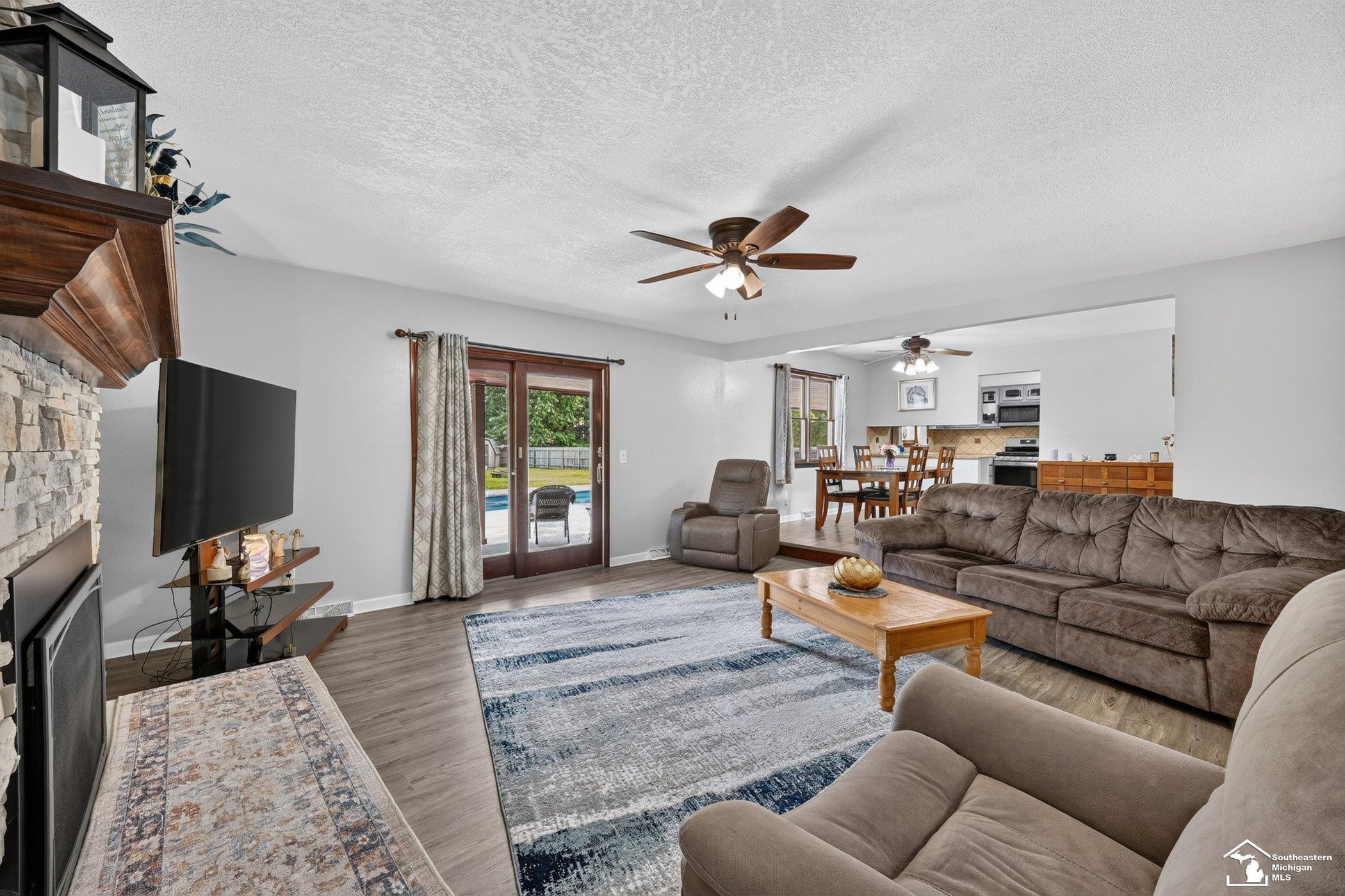 9858 Douglas Road, Temperance, MI — Photo 8