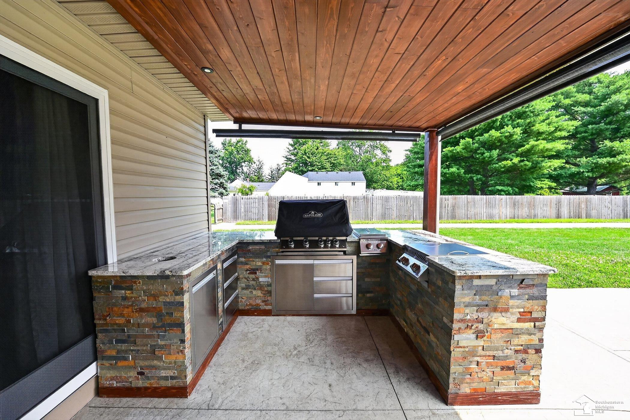 9858 Douglas Road, Temperance, MI — Photo 35