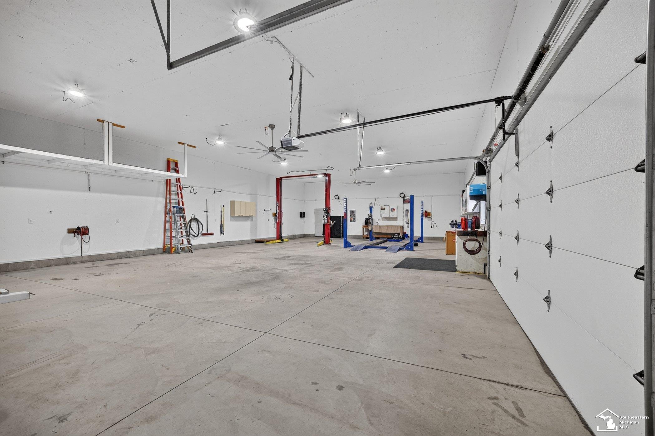 9858 Douglas Road, Temperance, MI — Photo 41
