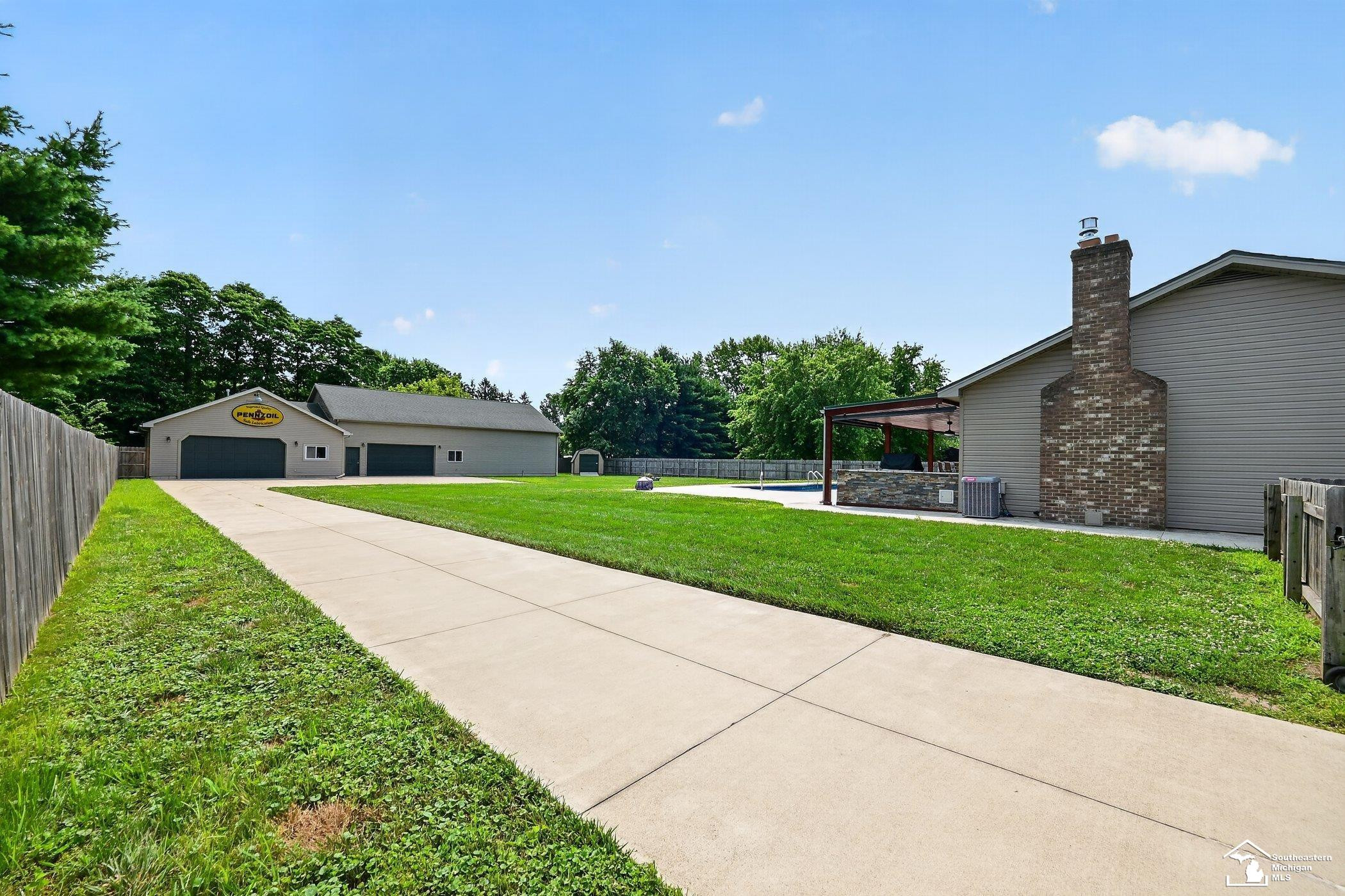 9858 Douglas Road, Temperance, MI — Photo 47