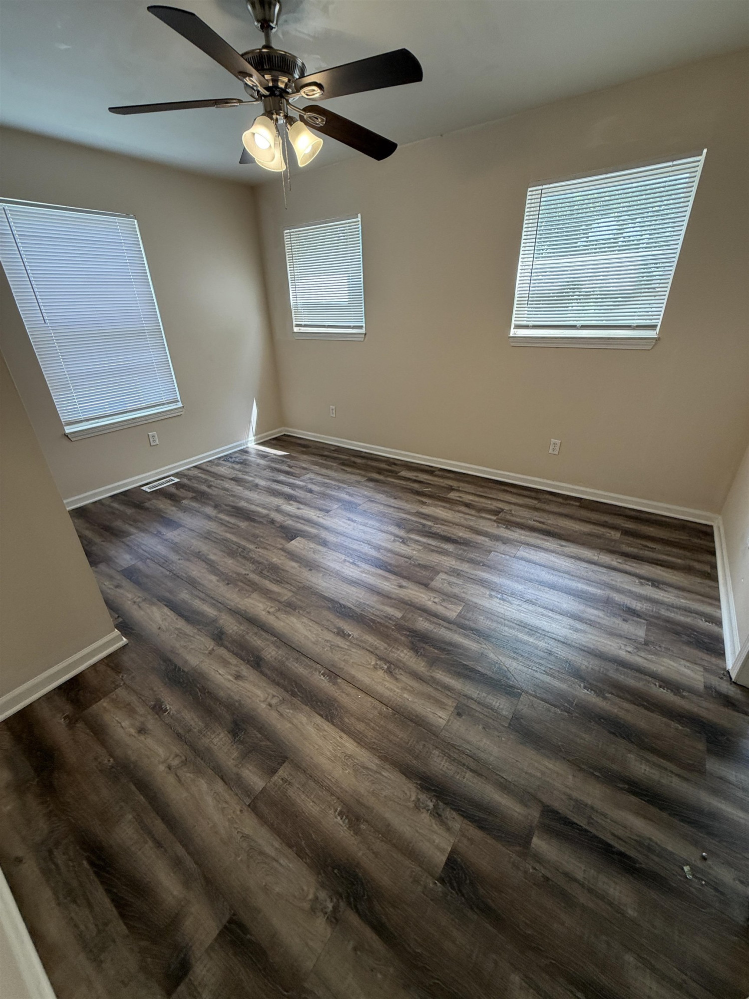 426 Dell Avenue, Flint, MI 48507 — Photo 20
