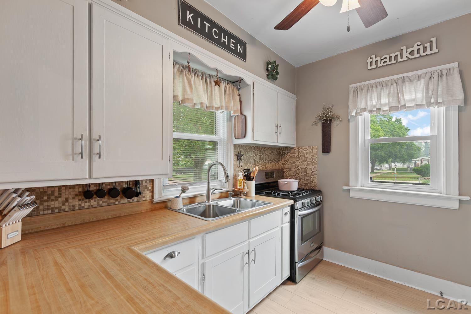 726 Croswell Street, Adrian, MI 49221 — Photo 11