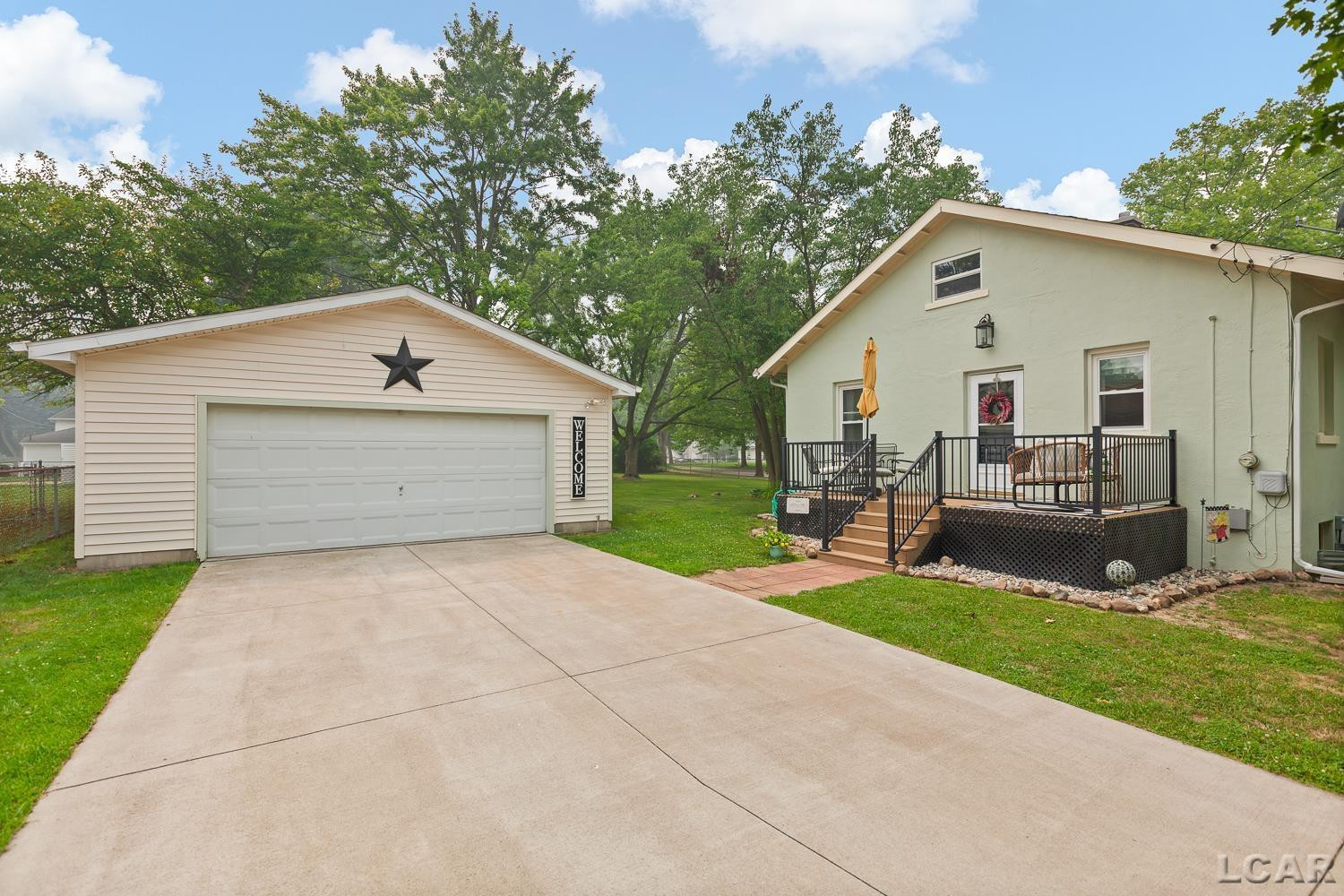 726 Croswell Street, Adrian, MI 49221 — Photo 24