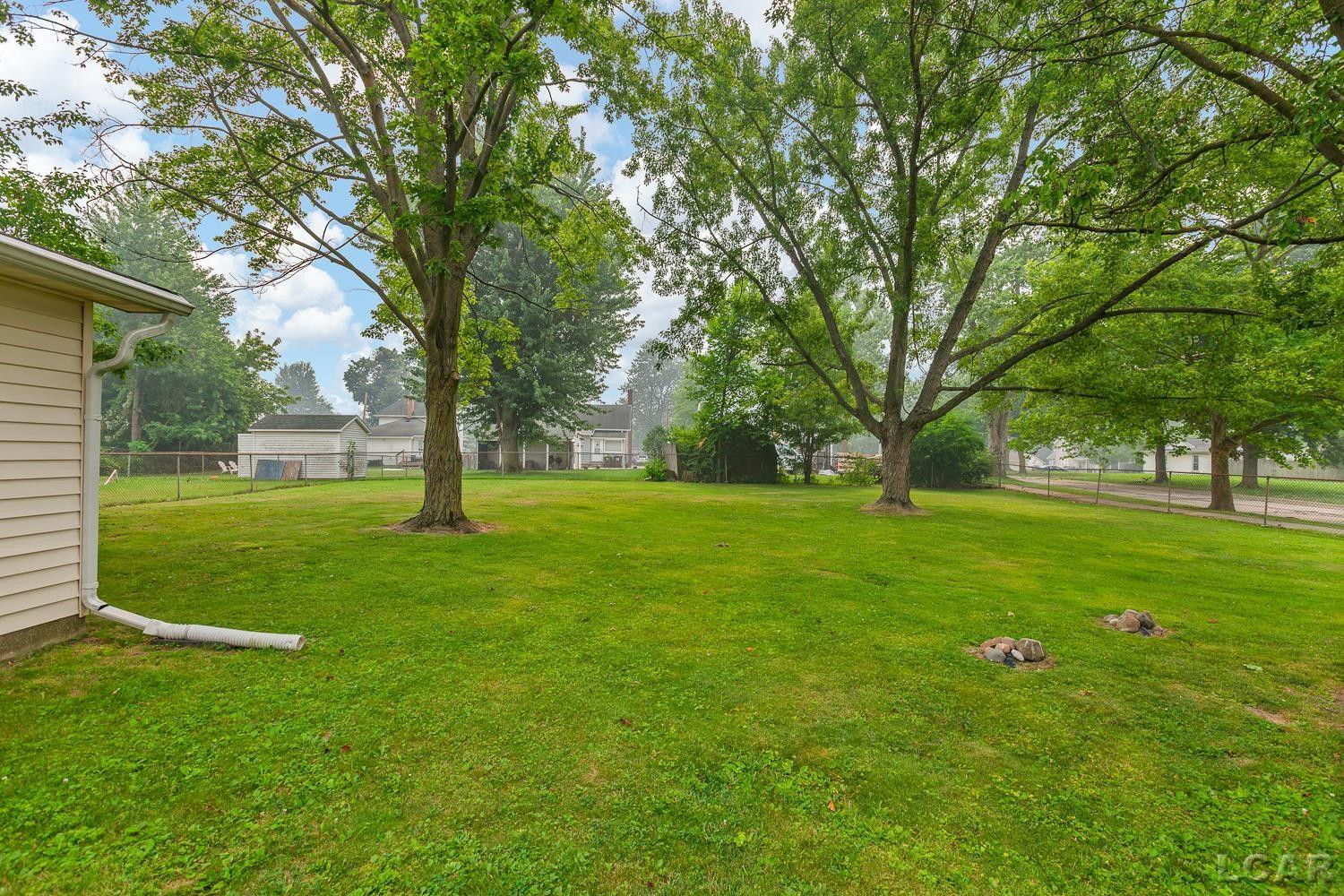 726 Croswell Street, Adrian, MI 49221 — Photo 31