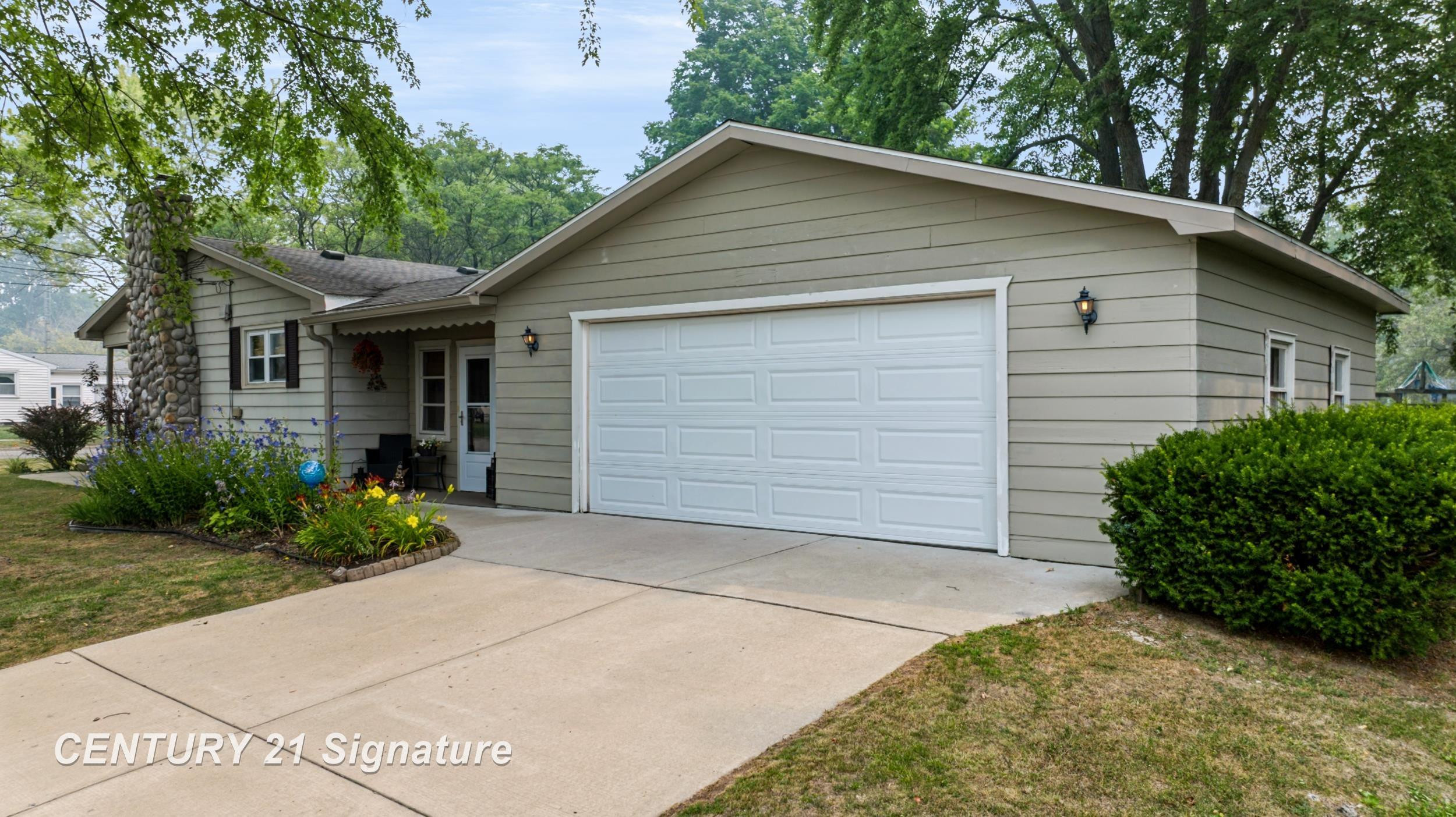 502 Rubelman Drive, Owosso, MI 48867 — Photo 5