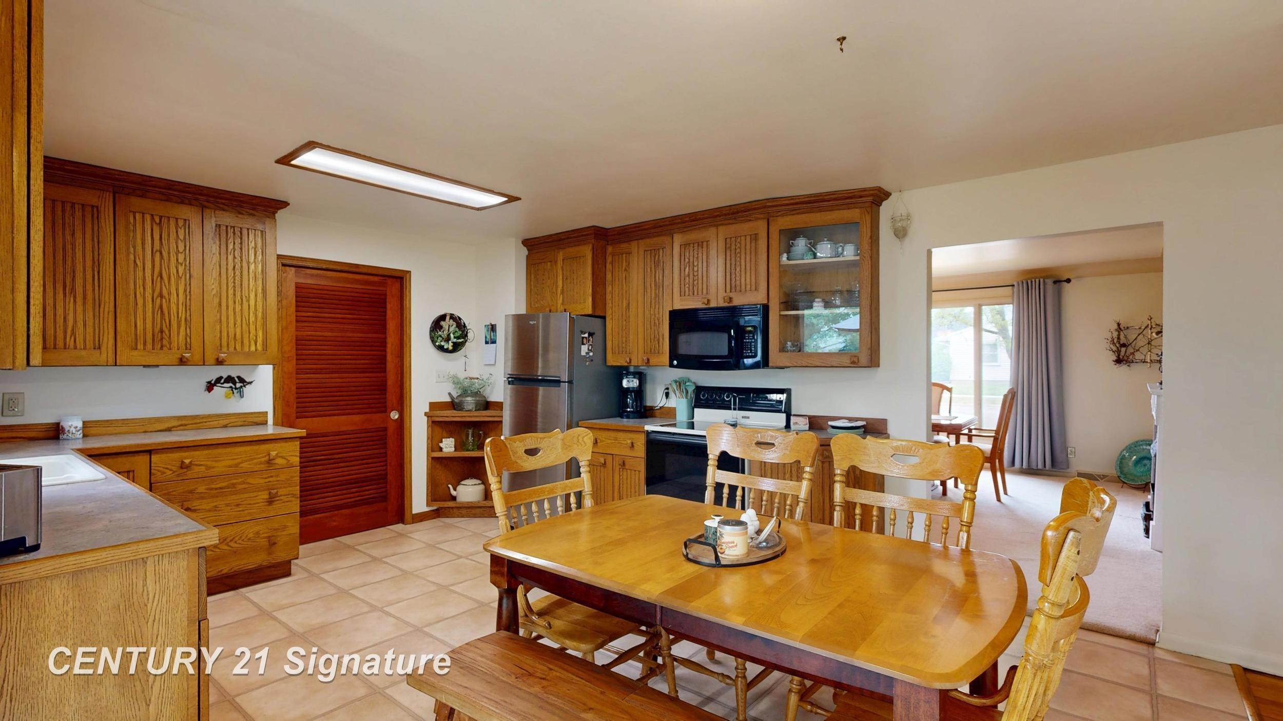 502 Rubelman Drive, Owosso, MI 48867 — Photo 16