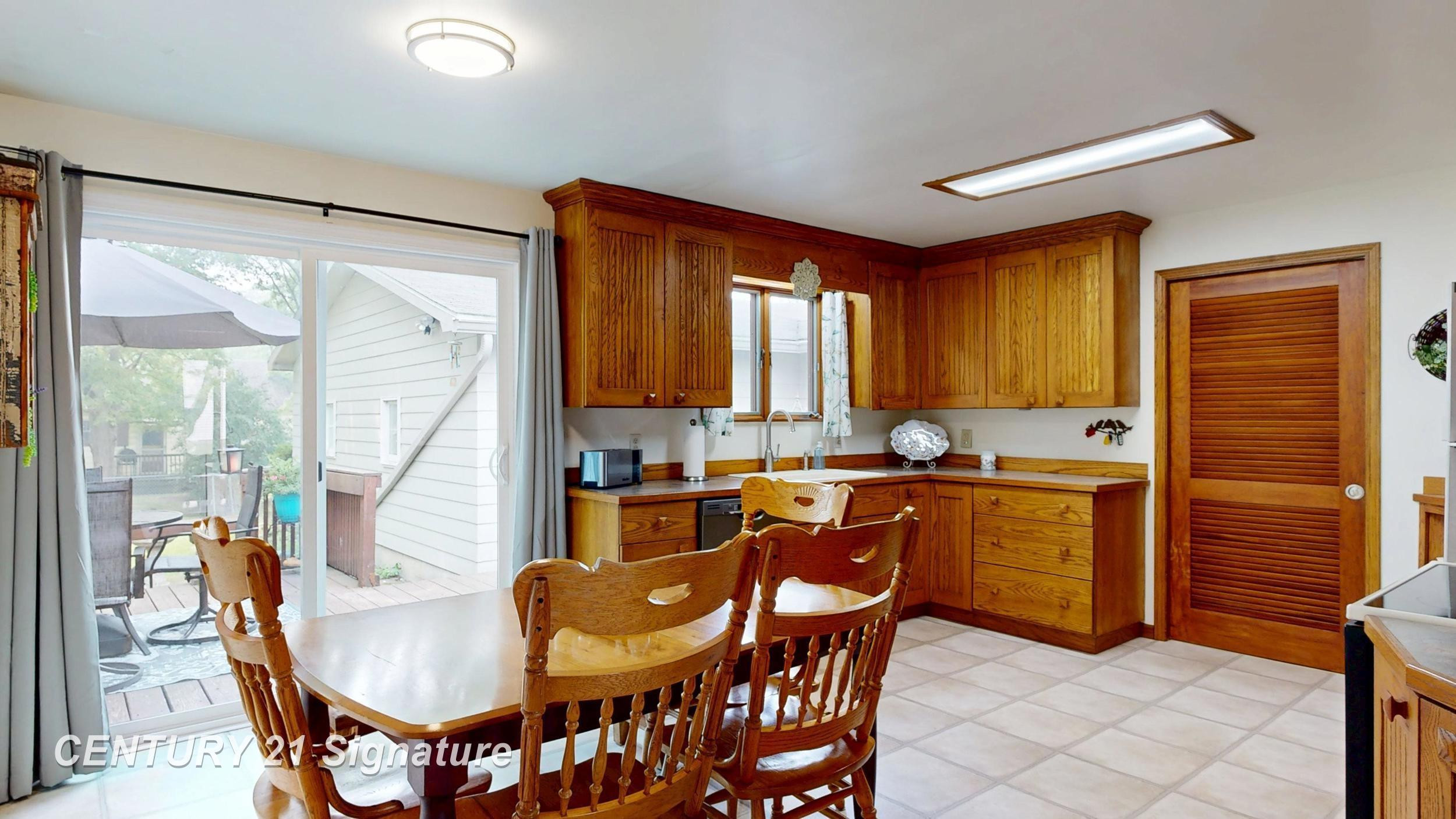 502 Rubelman Drive, Owosso, MI 48867 — Photo 17