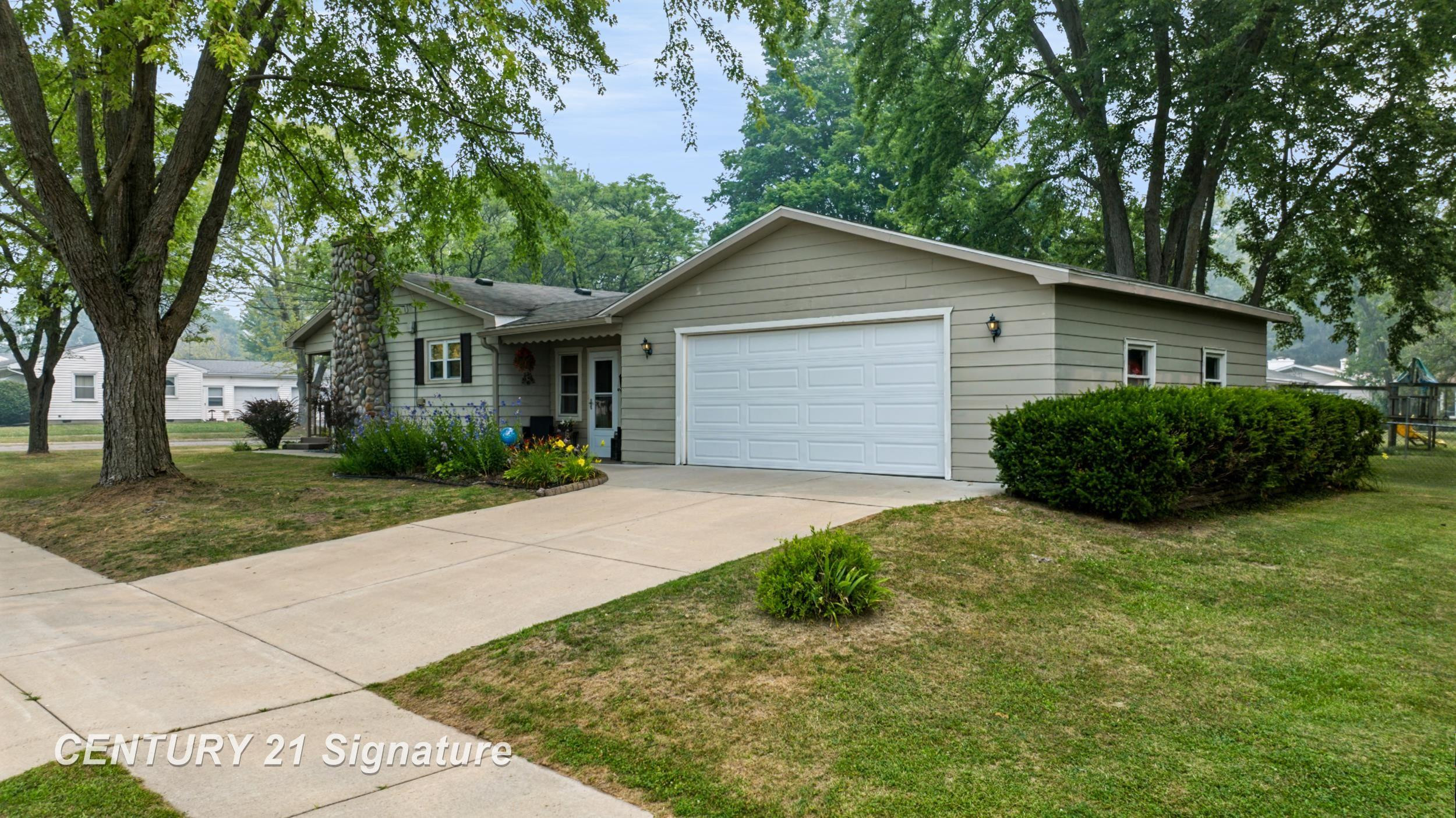 502 Rubelman Drive, Owosso, MI 48867 — Photo 39
