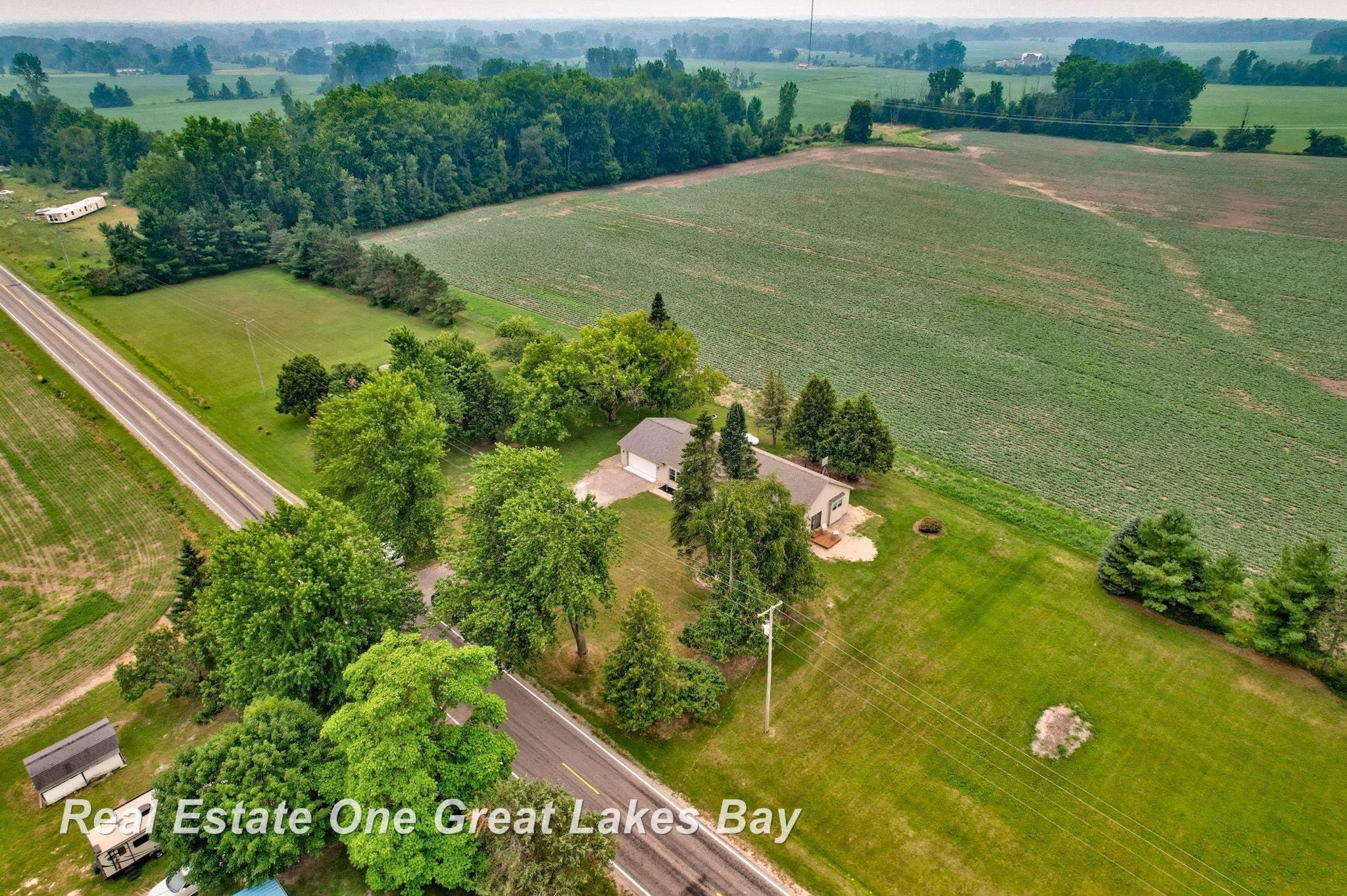 6801 Standish Road, MI 48613 — Photo 2