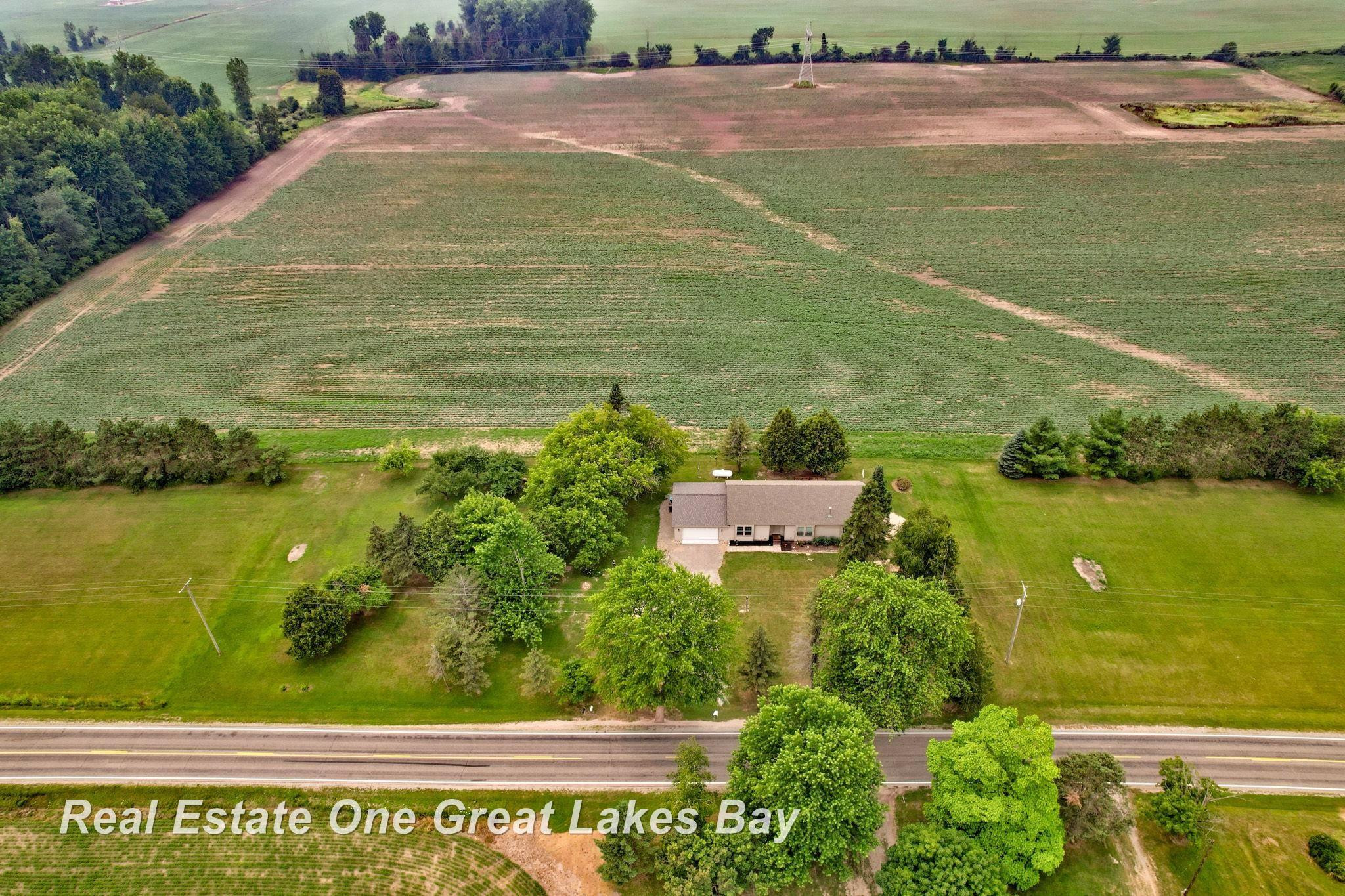 6801 Standish Road, MI 48613 — Photo 31