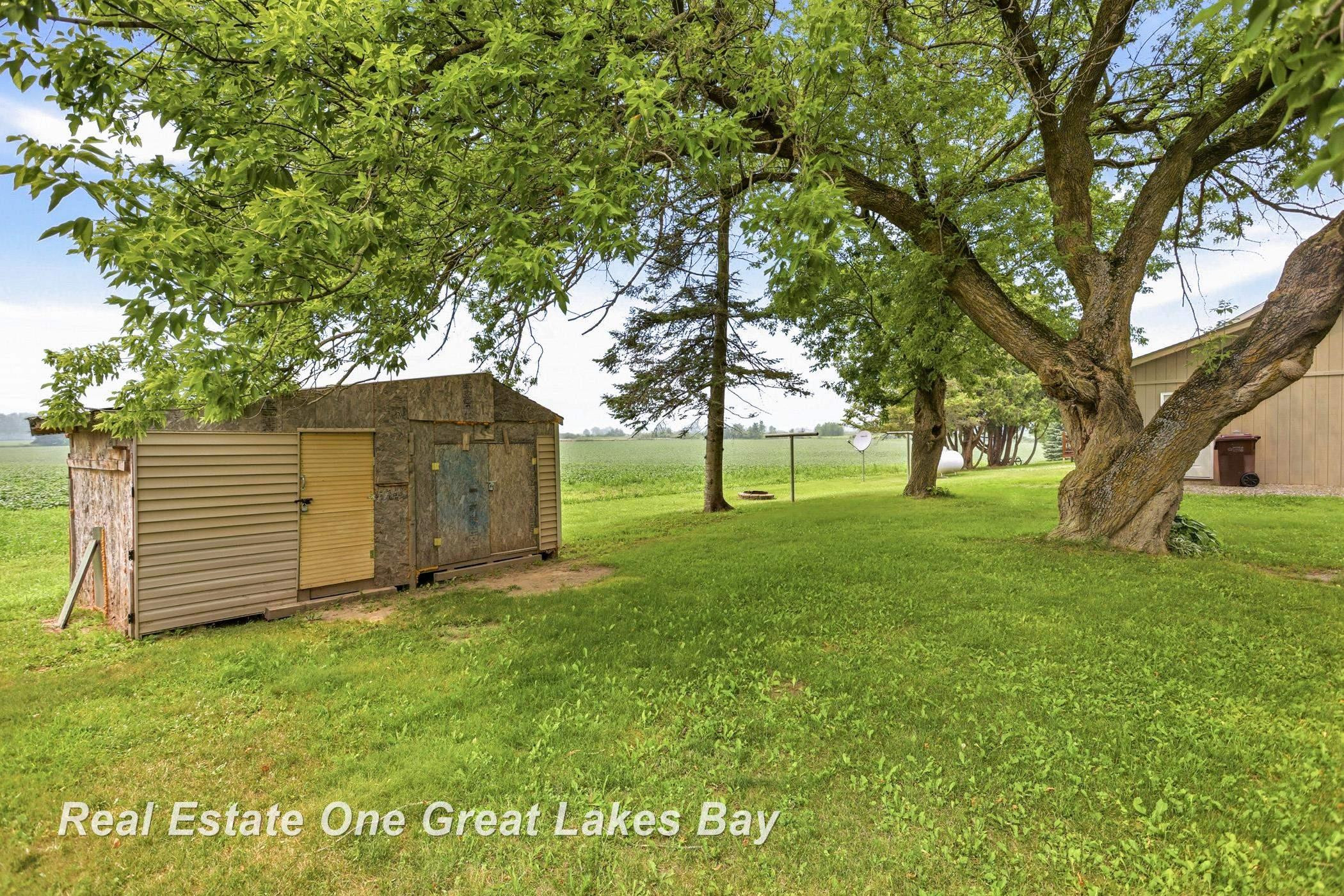 6801 Standish Road, MI 48613 — Photo 47