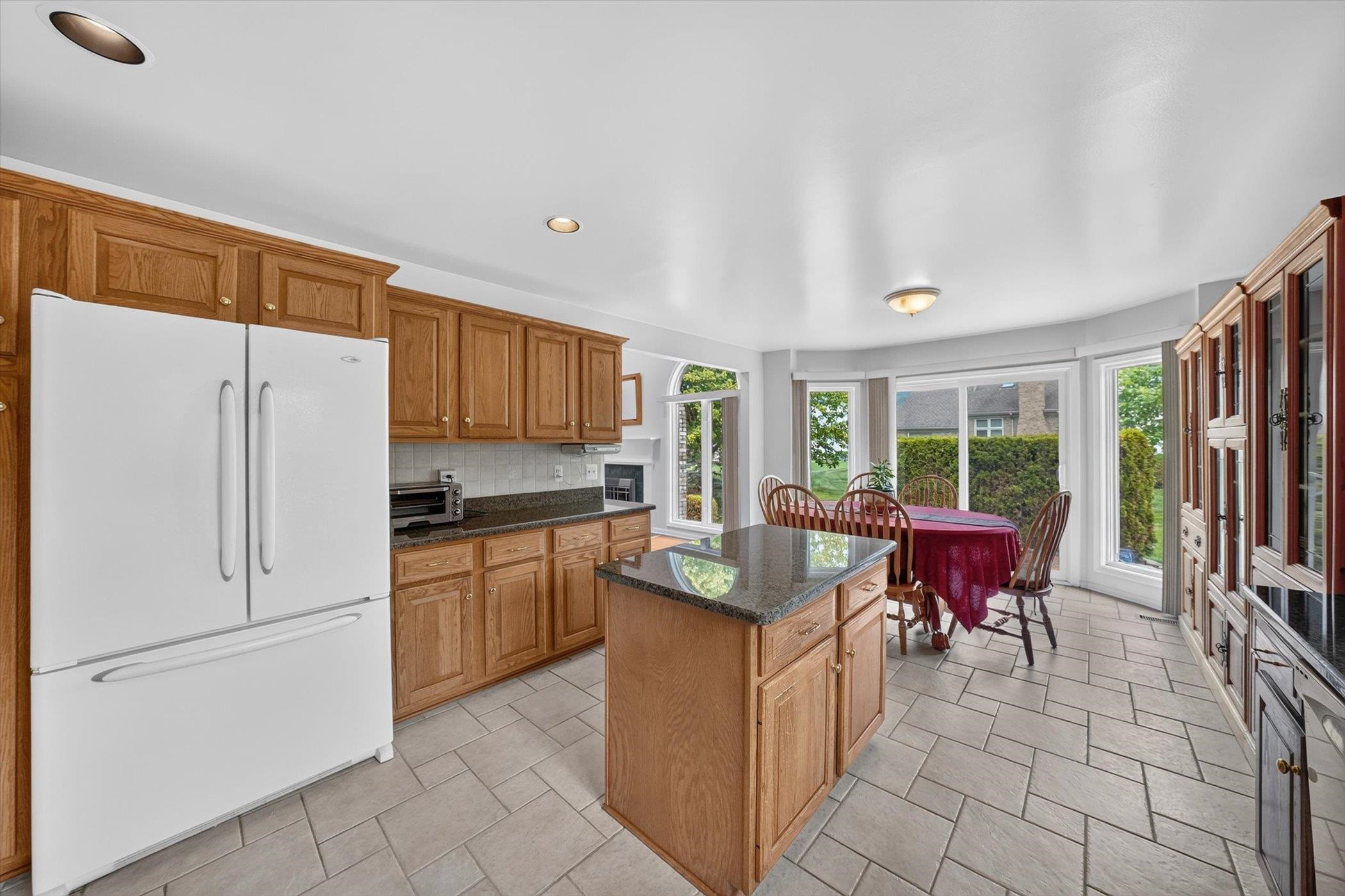 4379 Chablis Drive, Sterling Heights, MI 48314 — Photo 19