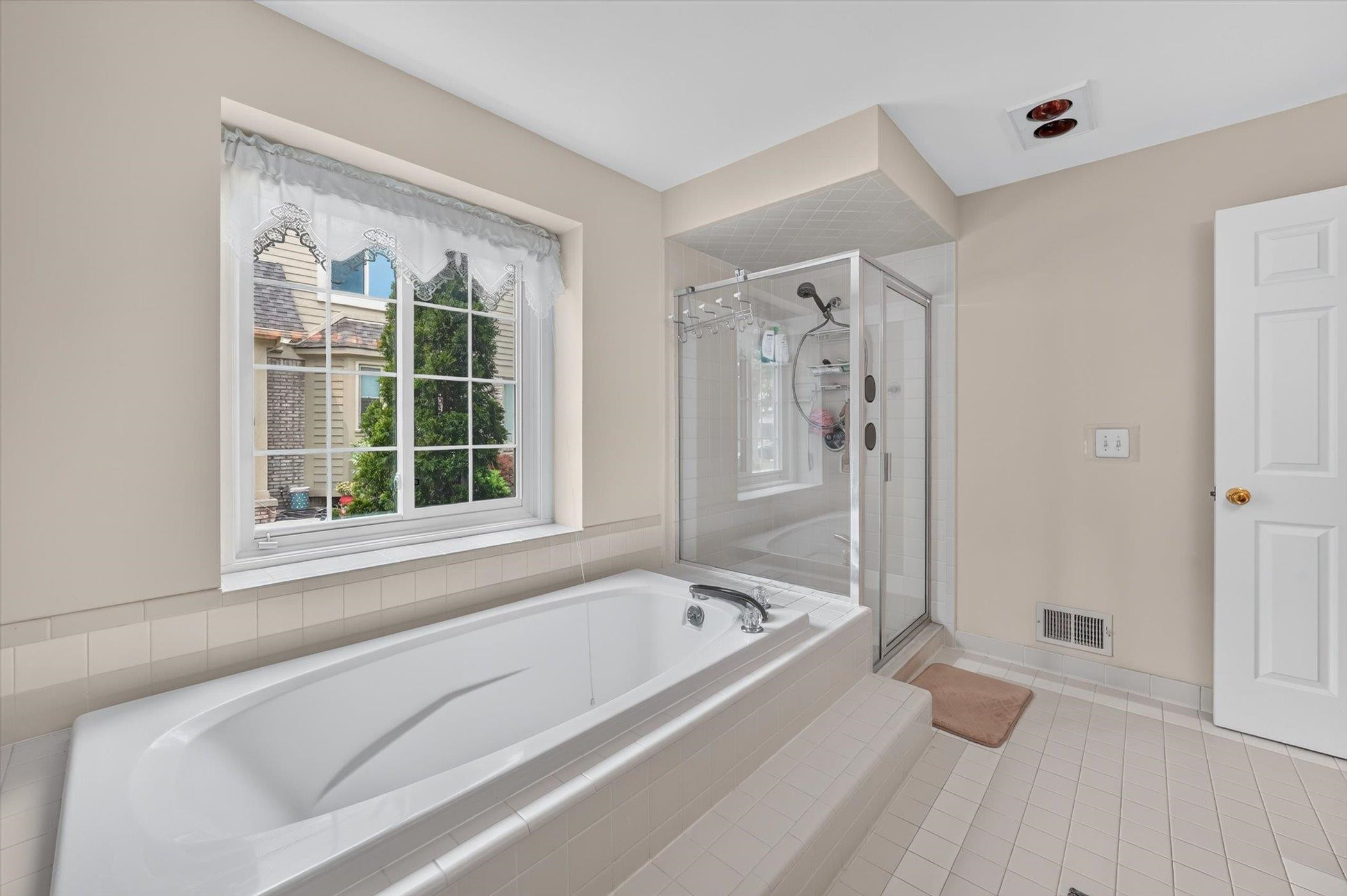 4379 Chablis Drive, Sterling Heights, MI 48314 — Photo 25