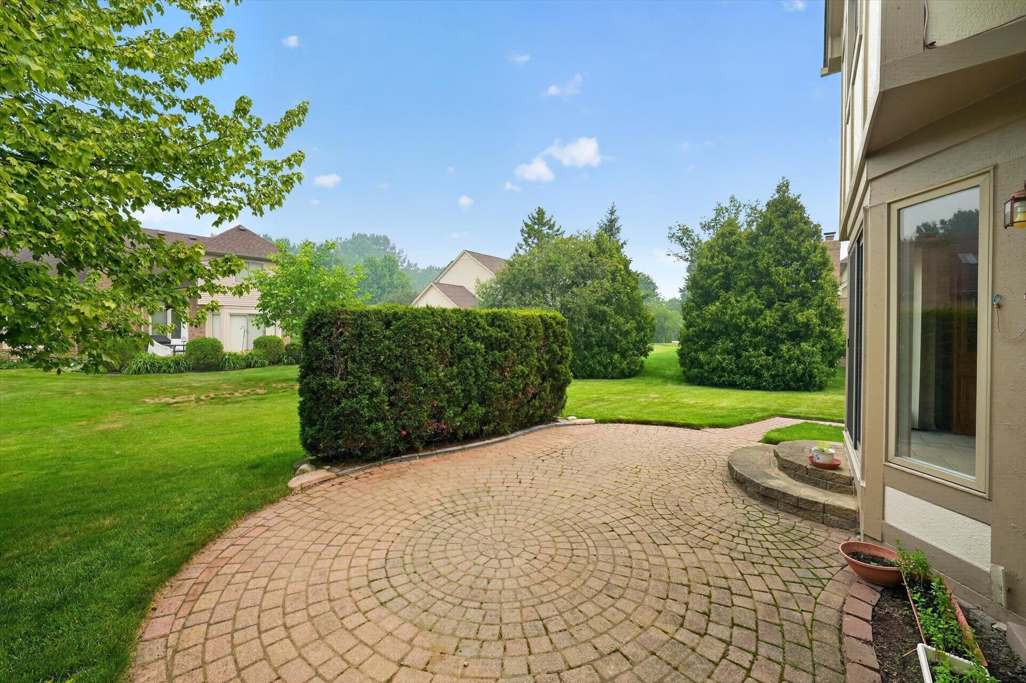 4379 Chablis Drive, Sterling Heights, MI 48314 — Photo 49