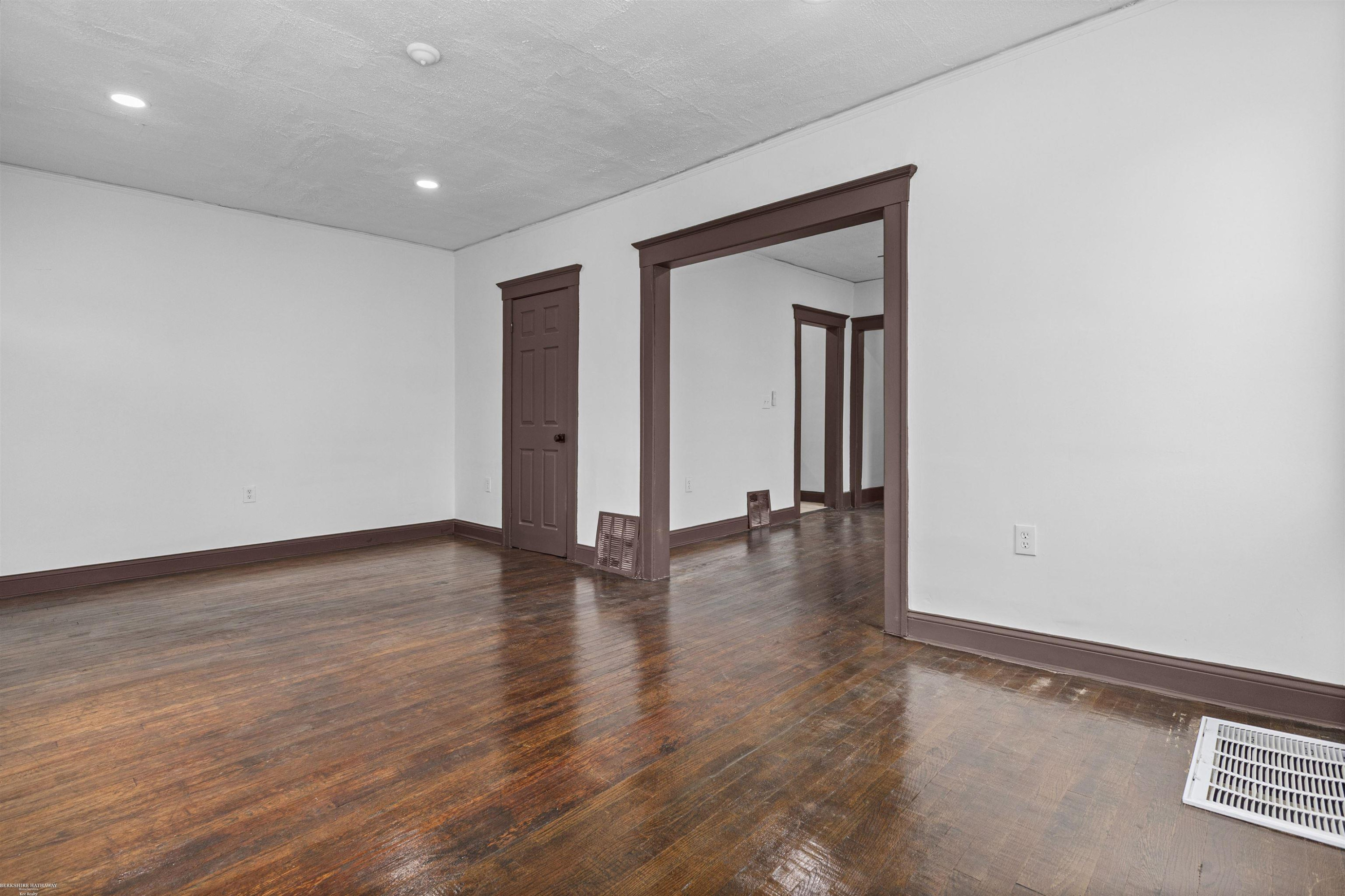 5392 Seebaldt Street, Detroit, MI 48204 — Photo 8
