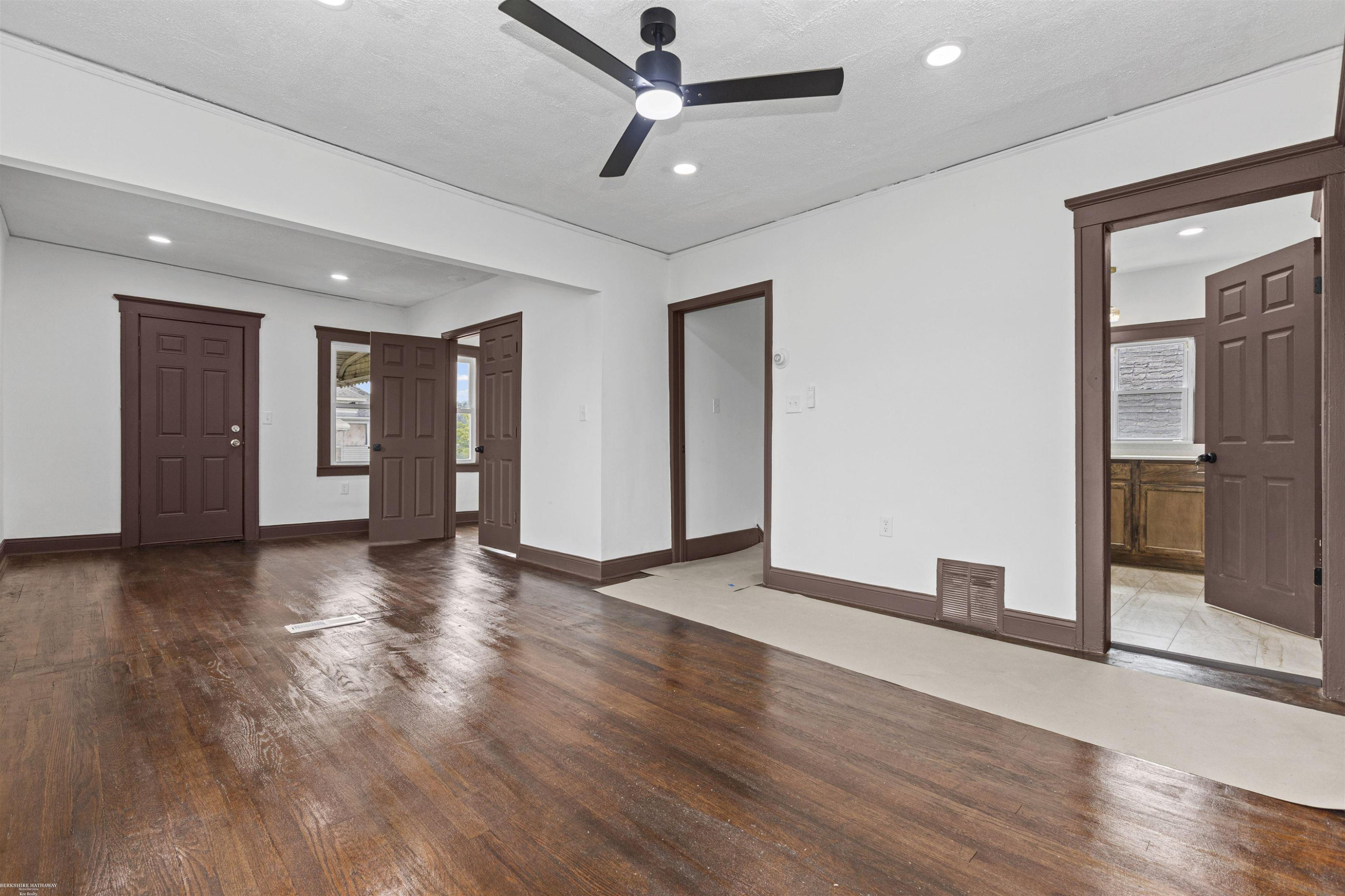 5392 Seebaldt Street, Detroit, MI 48204 — Photo 25