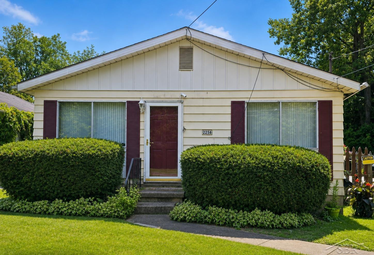 2258 California Avenue, Saginaw, MI 48601