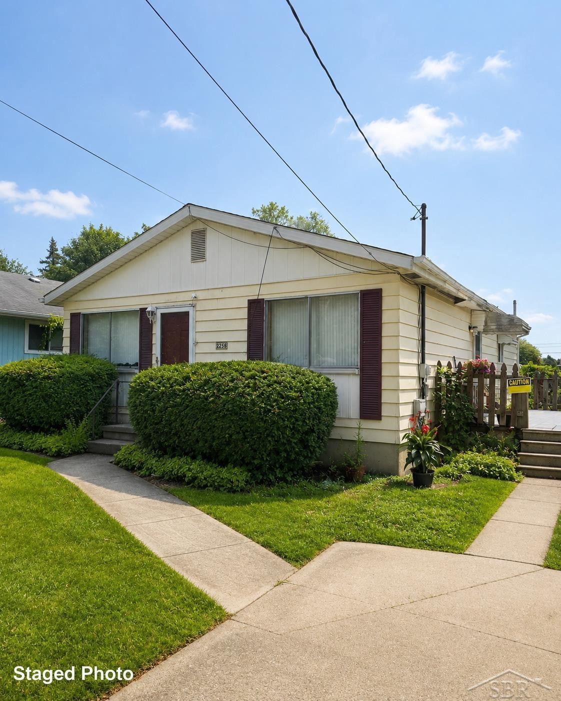 2258 California Avenue, Saginaw, MI 48601 — Photo 2