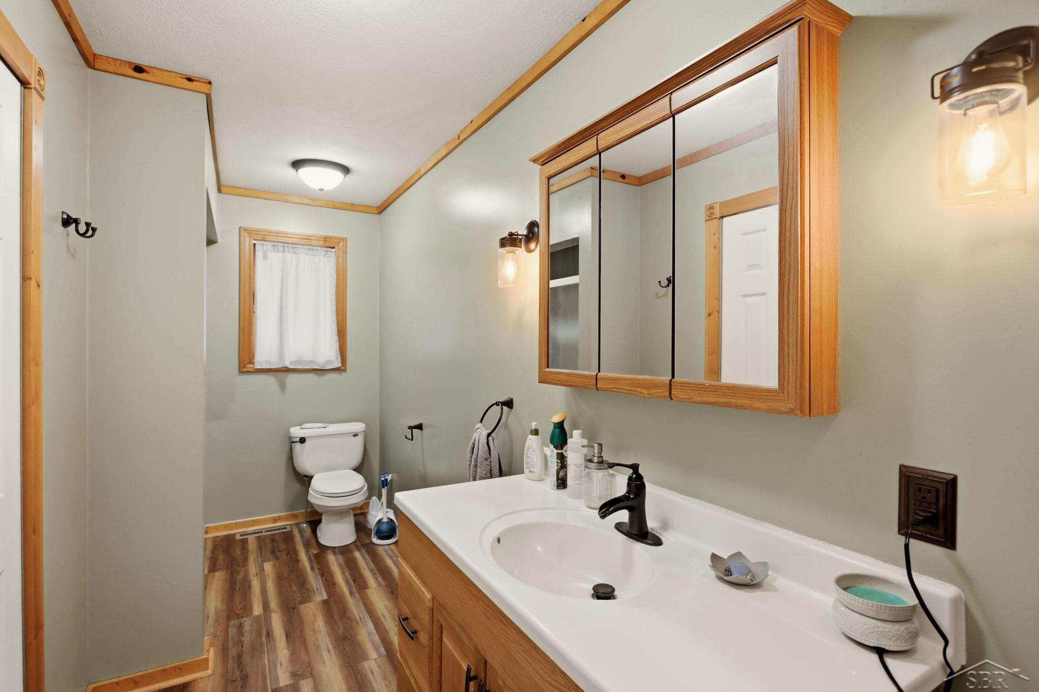 4060 Diceglie Court, MI 48604 — Photo 18