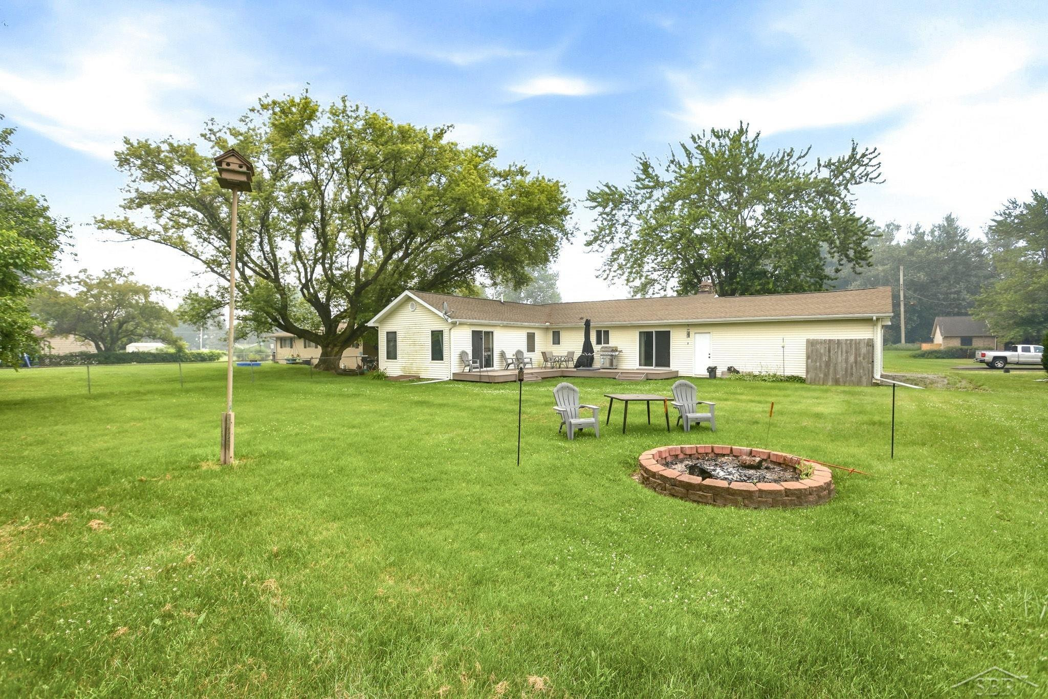 4060 Diceglie Court, MI 48604 — Photo 25