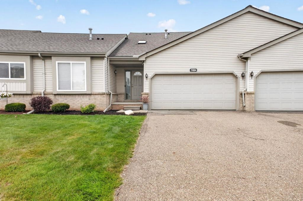 21004 Wilson Street, Grand Blanc, MI 48439