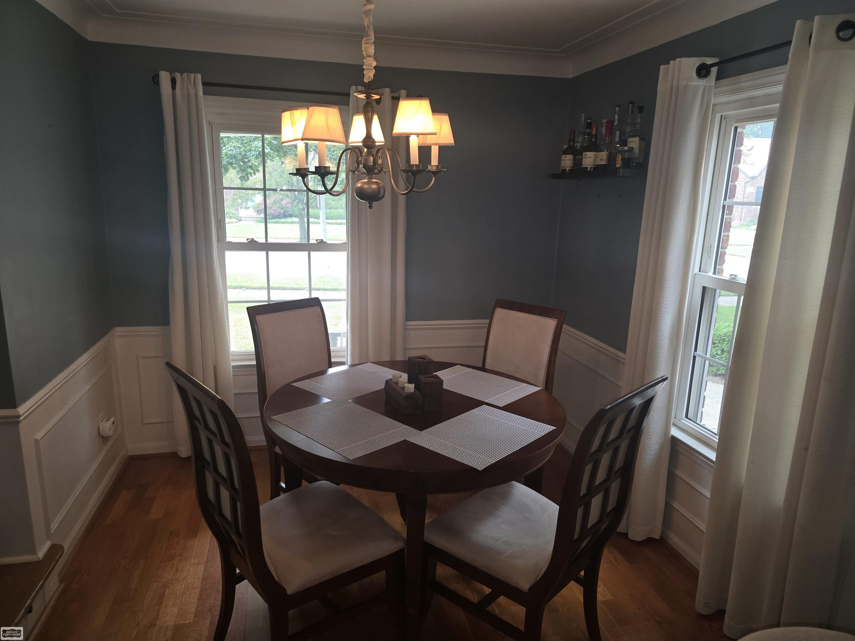 1830 Kenmore Drive, Grosse Pointe Woods, MI 48236 — Photo 15