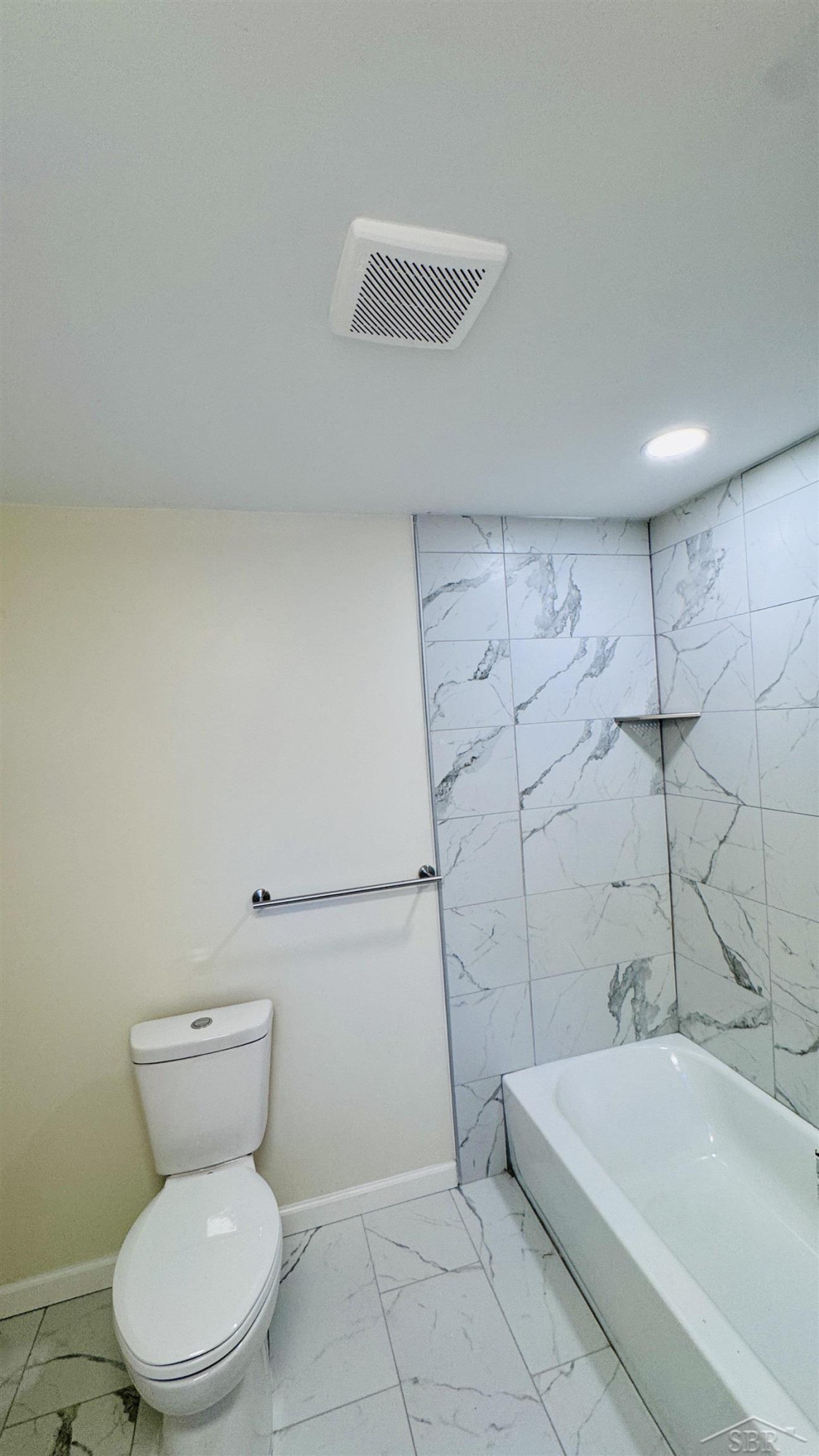 352 S 29th Street, Saginaw, MI 48601 — Photo 16