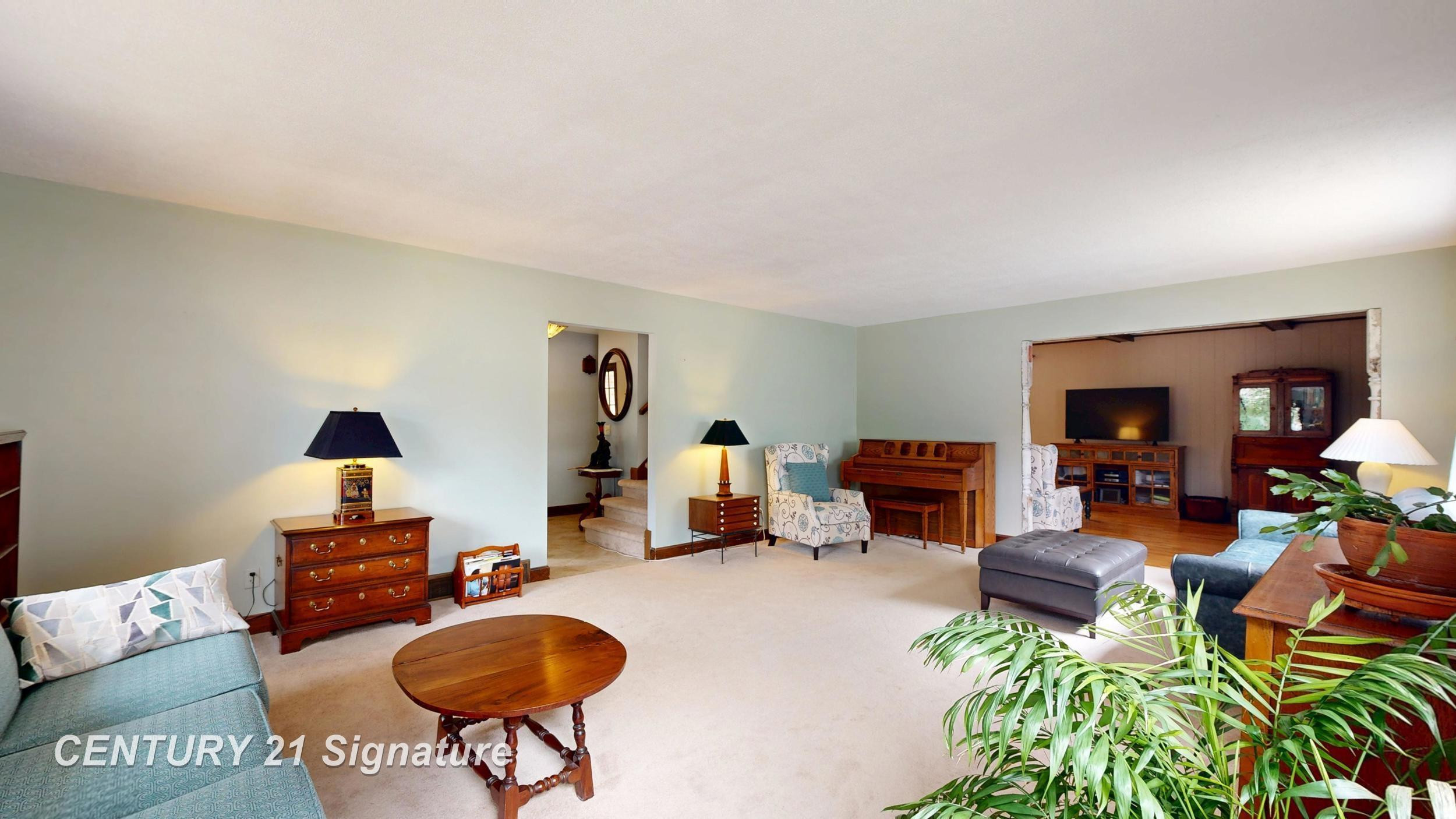 212 Cedarwood Drive, Flushing, MI 48433 — Photo 8