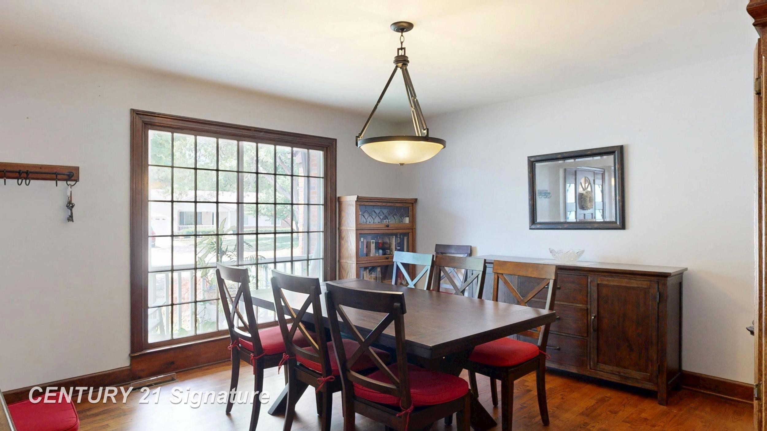 212 Cedarwood Drive, Flushing, MI 48433 — Photo 10