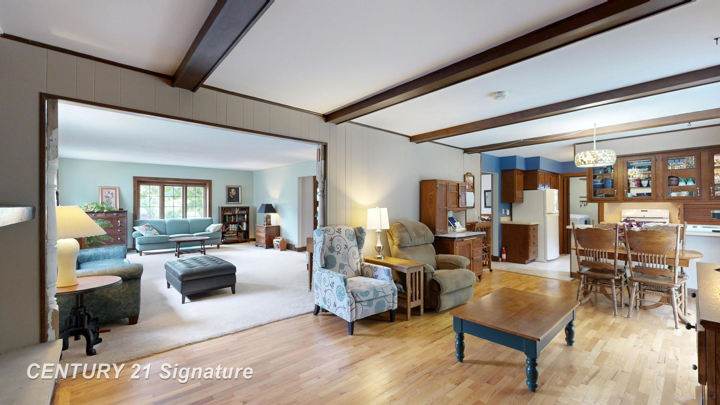 212 Cedarwood Drive, Flushing, MI 48433 — Photo 14