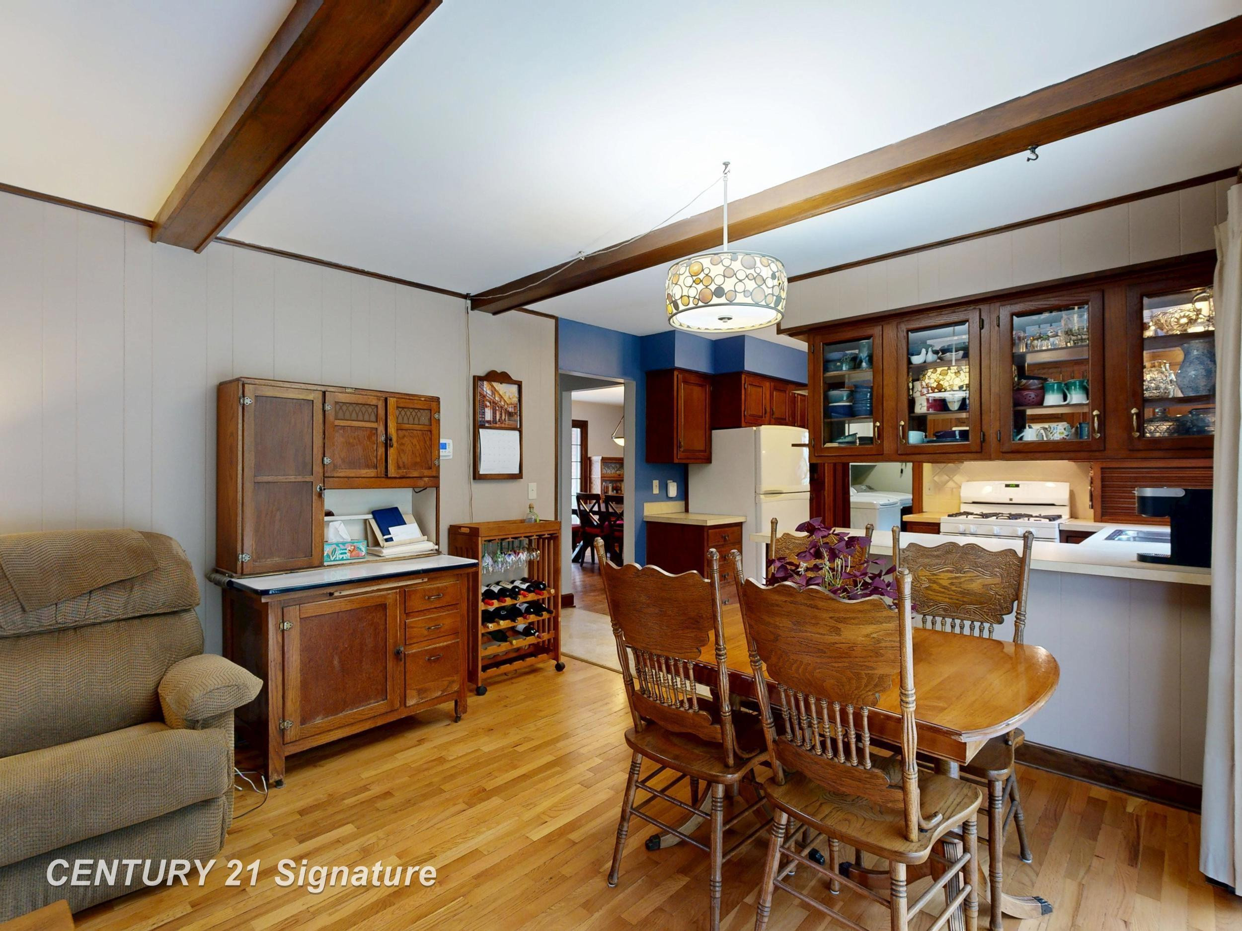 212 Cedarwood Drive, Flushing, MI 48433 — Photo 17