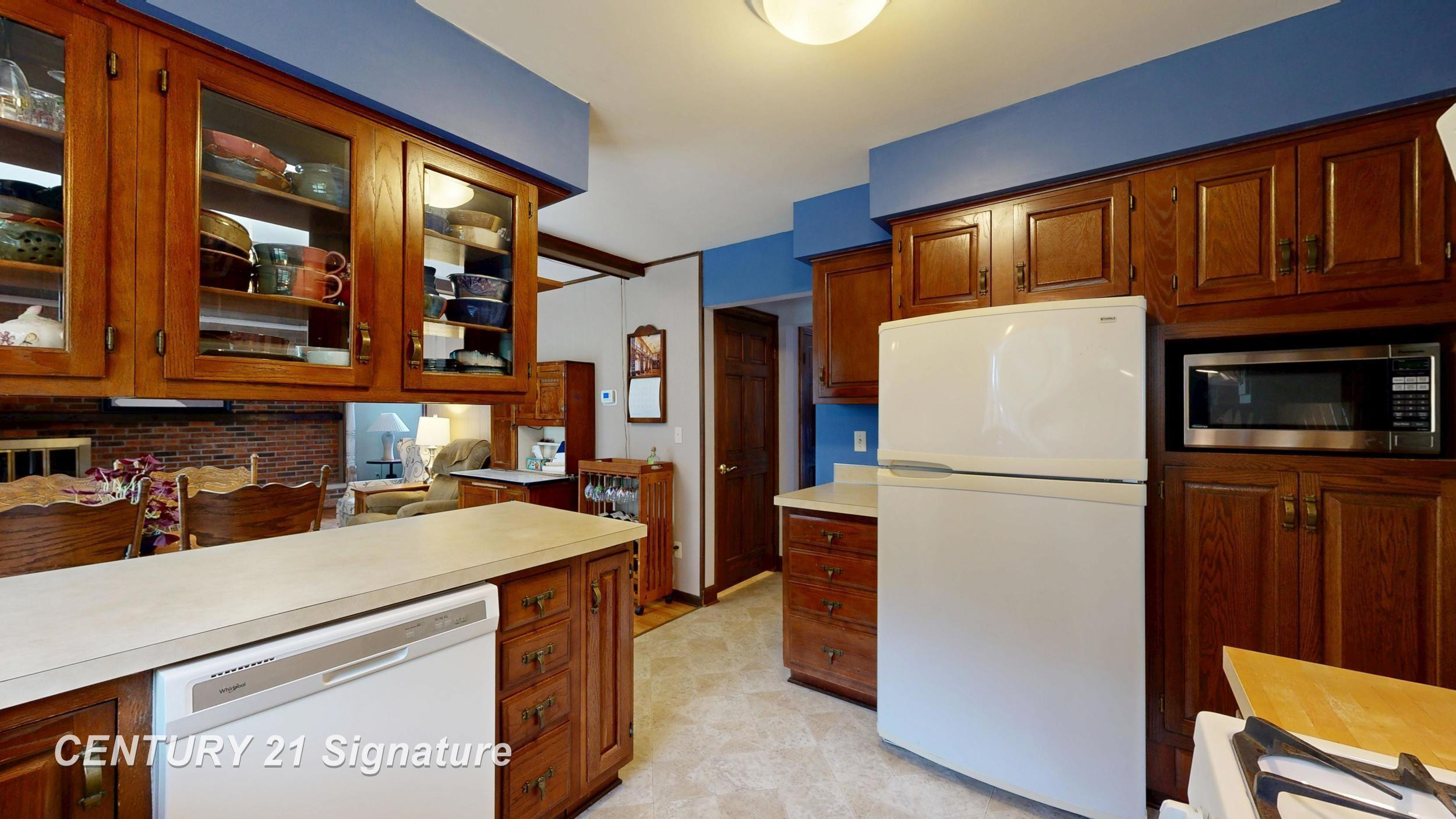 212 Cedarwood Drive, Flushing, MI 48433 — Photo 24